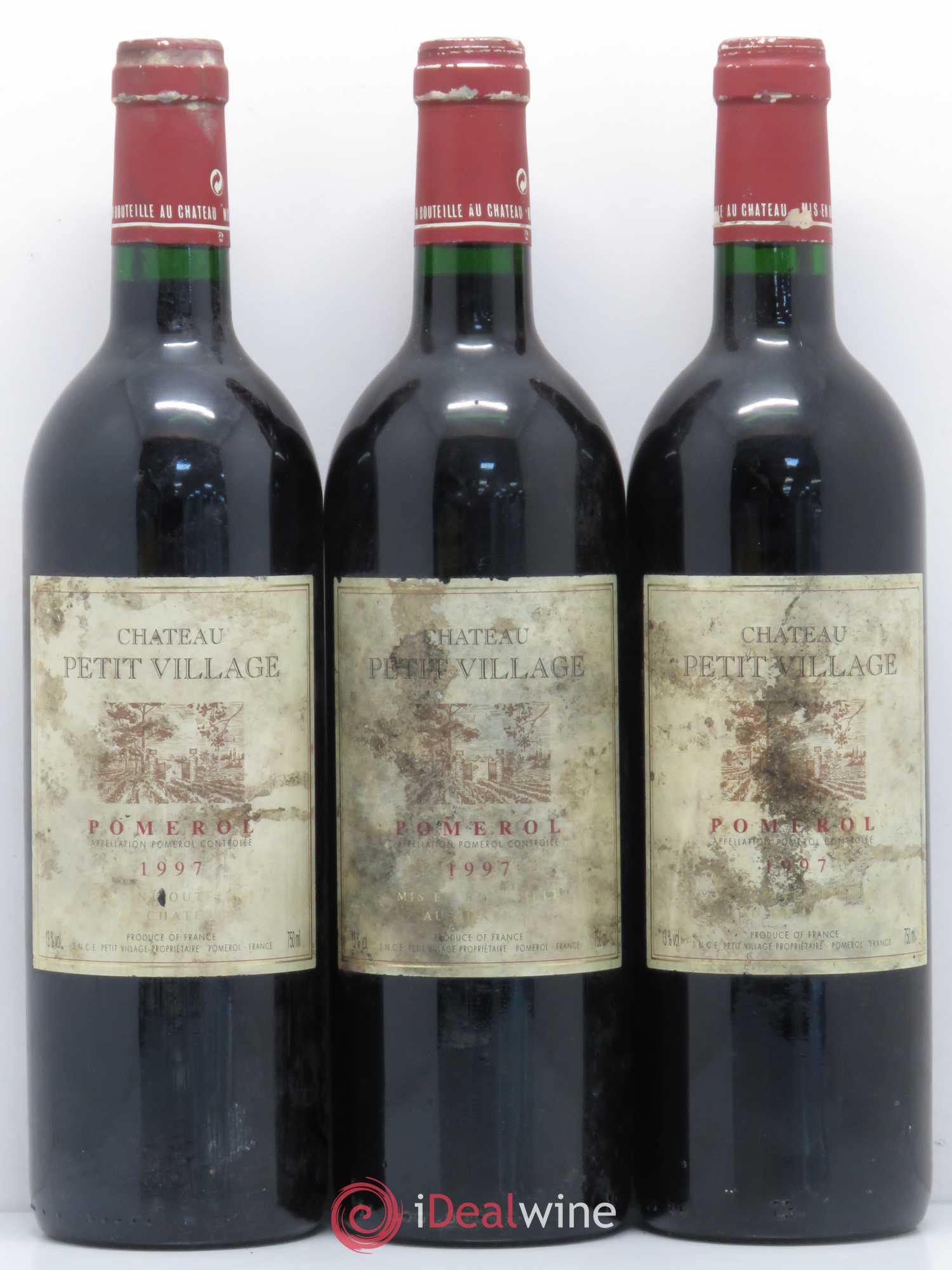 Château Petit Village 1997 - Lot de 3 bouteilles - 0