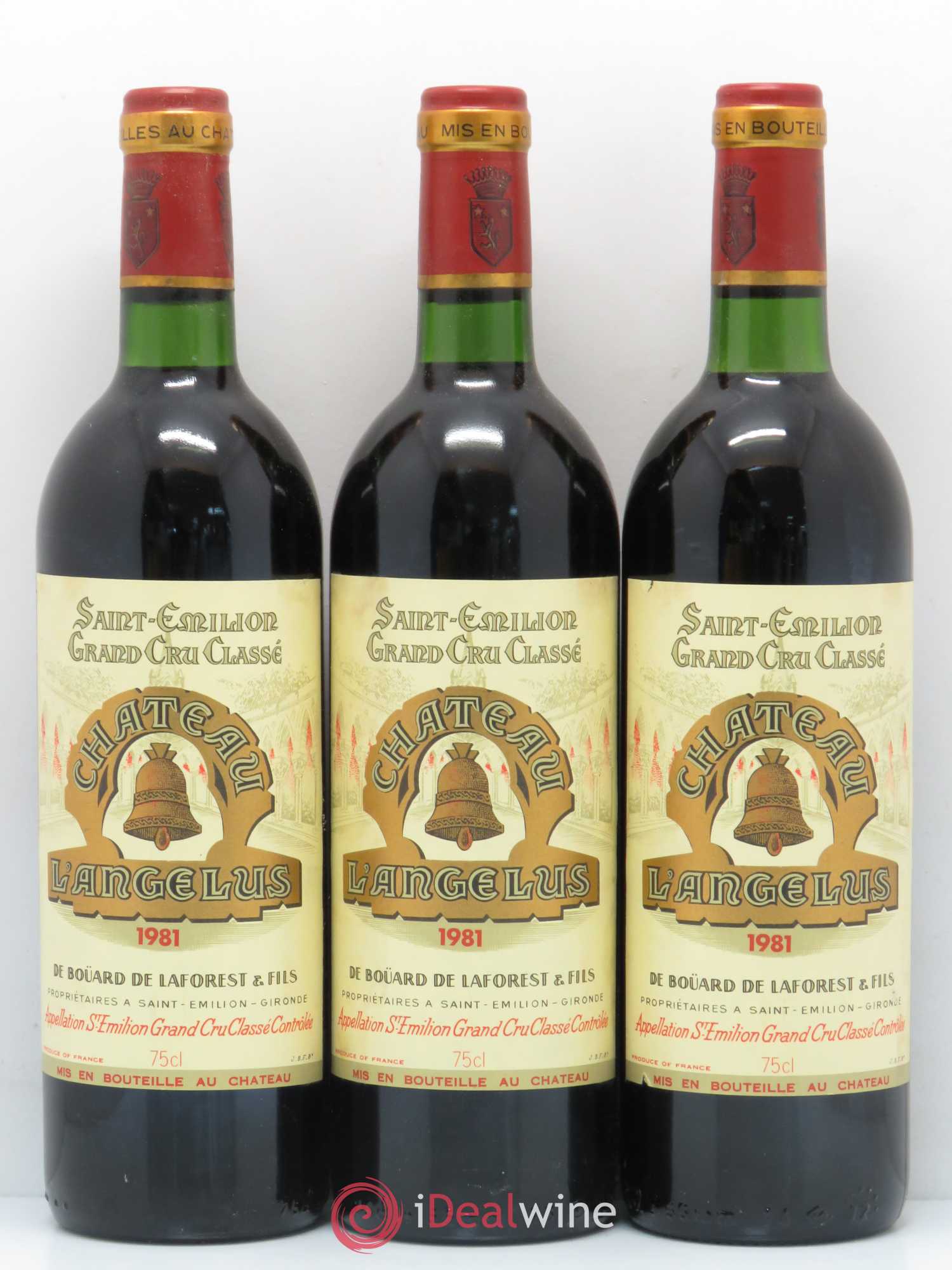 Château Angélus 1er Grand Cru Classé A 1981 - Lot de 12 bouteilles - 1