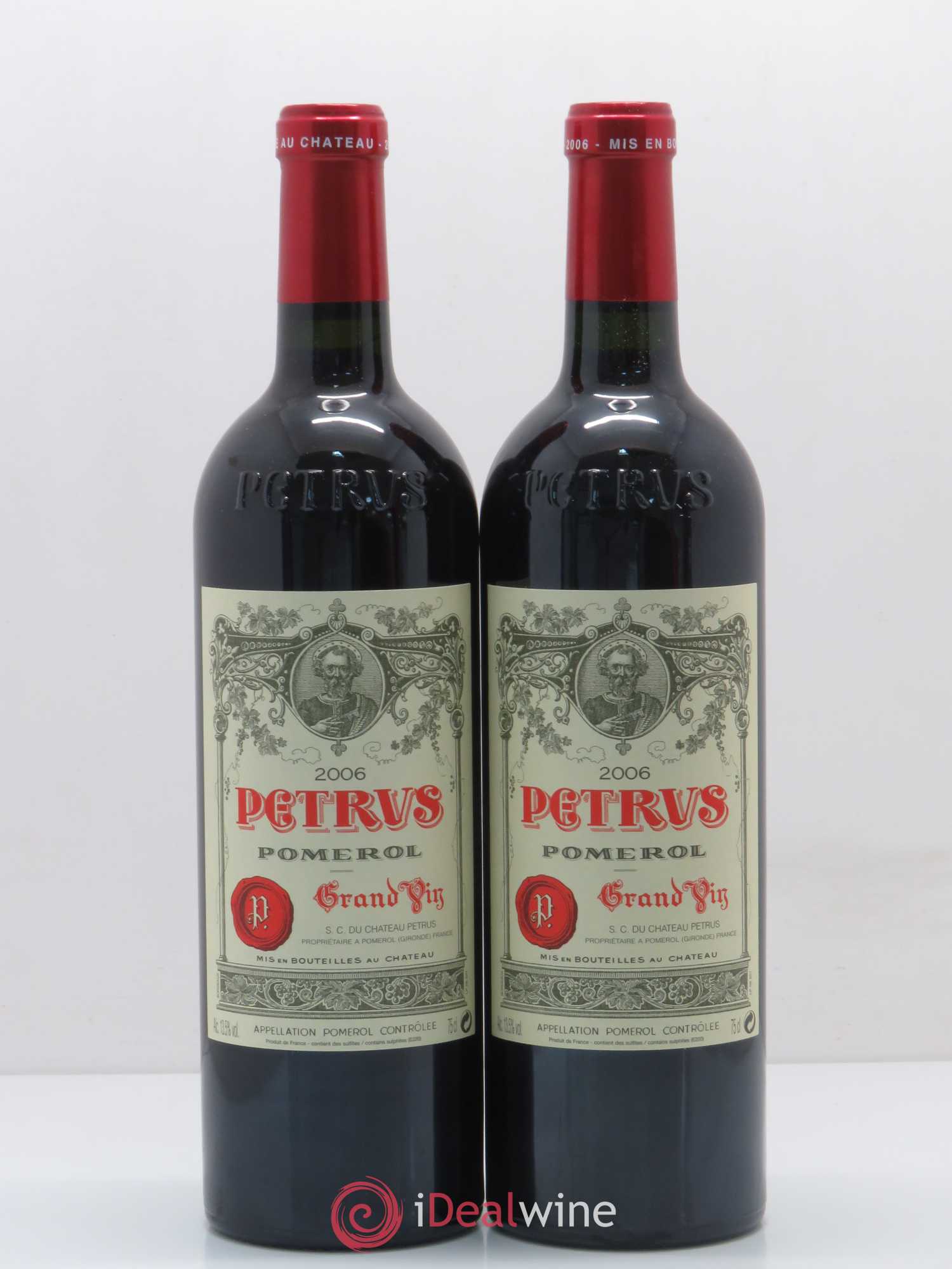 Petrus 2006 - Lot de 2 bouteilles - 0