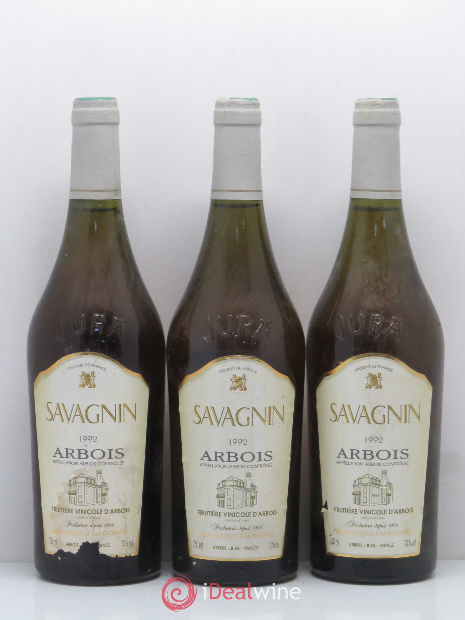 Arbois Fruitiere Vinicole d'Arbois Savagnin 1992 - Posten von 3 Flaschen - 0