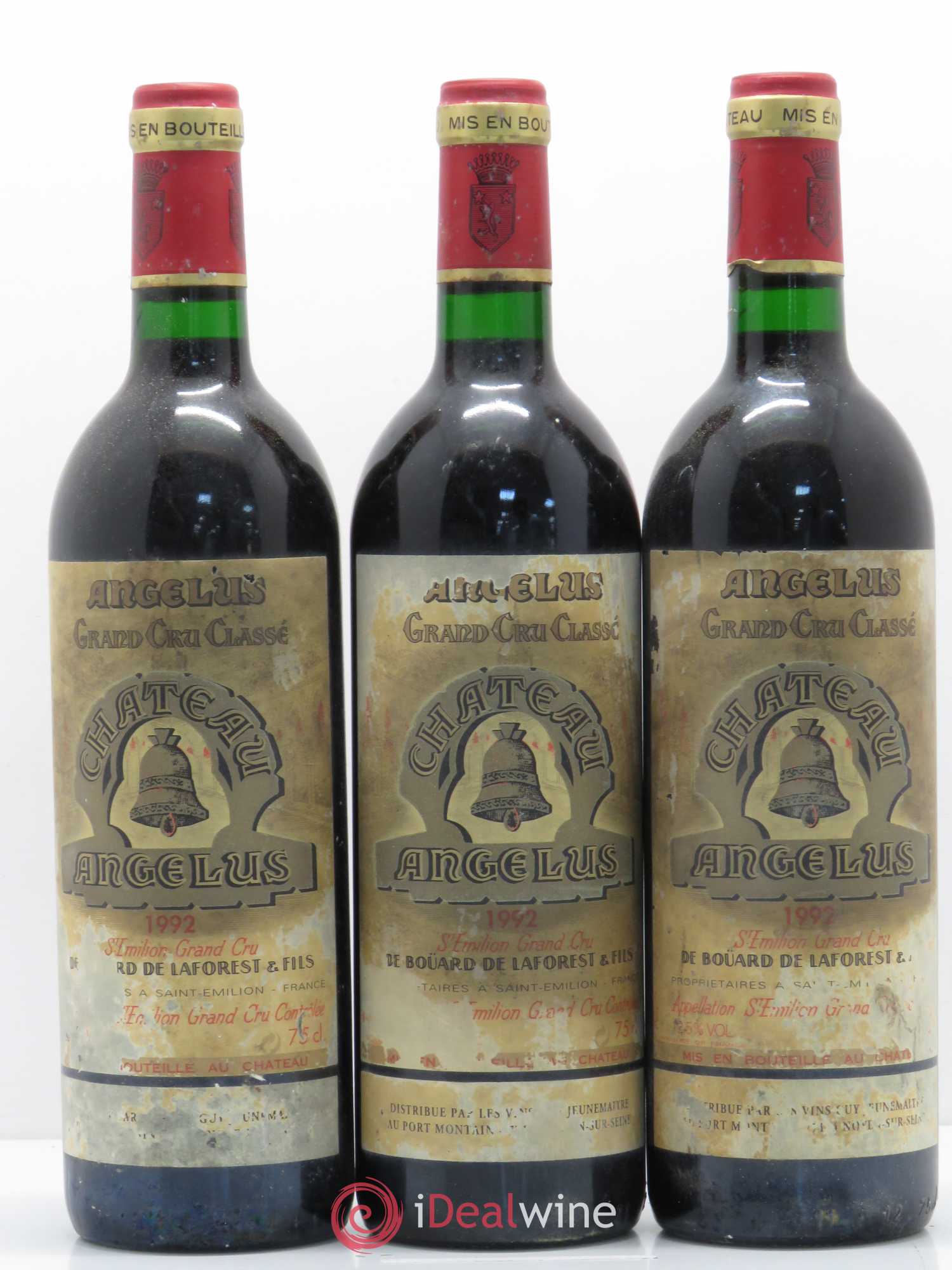 Château Angélus 1er Grand Cru Classé A 1992 - Lot de 3 bouteilles - 0