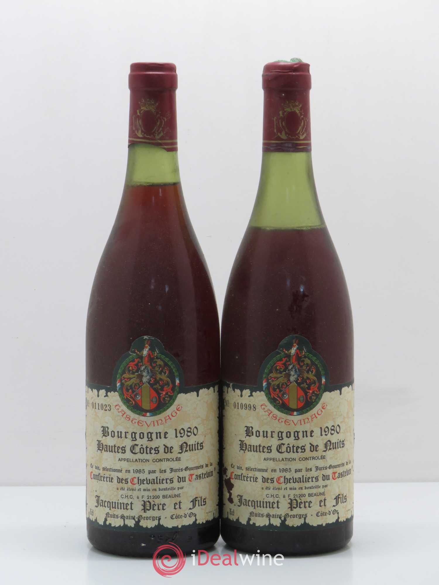 Hautes-Côtes de Nuits Jacquinet Tastevinage (sans prix de réserve) 1980 - Posten von 2 Flaschen - 0