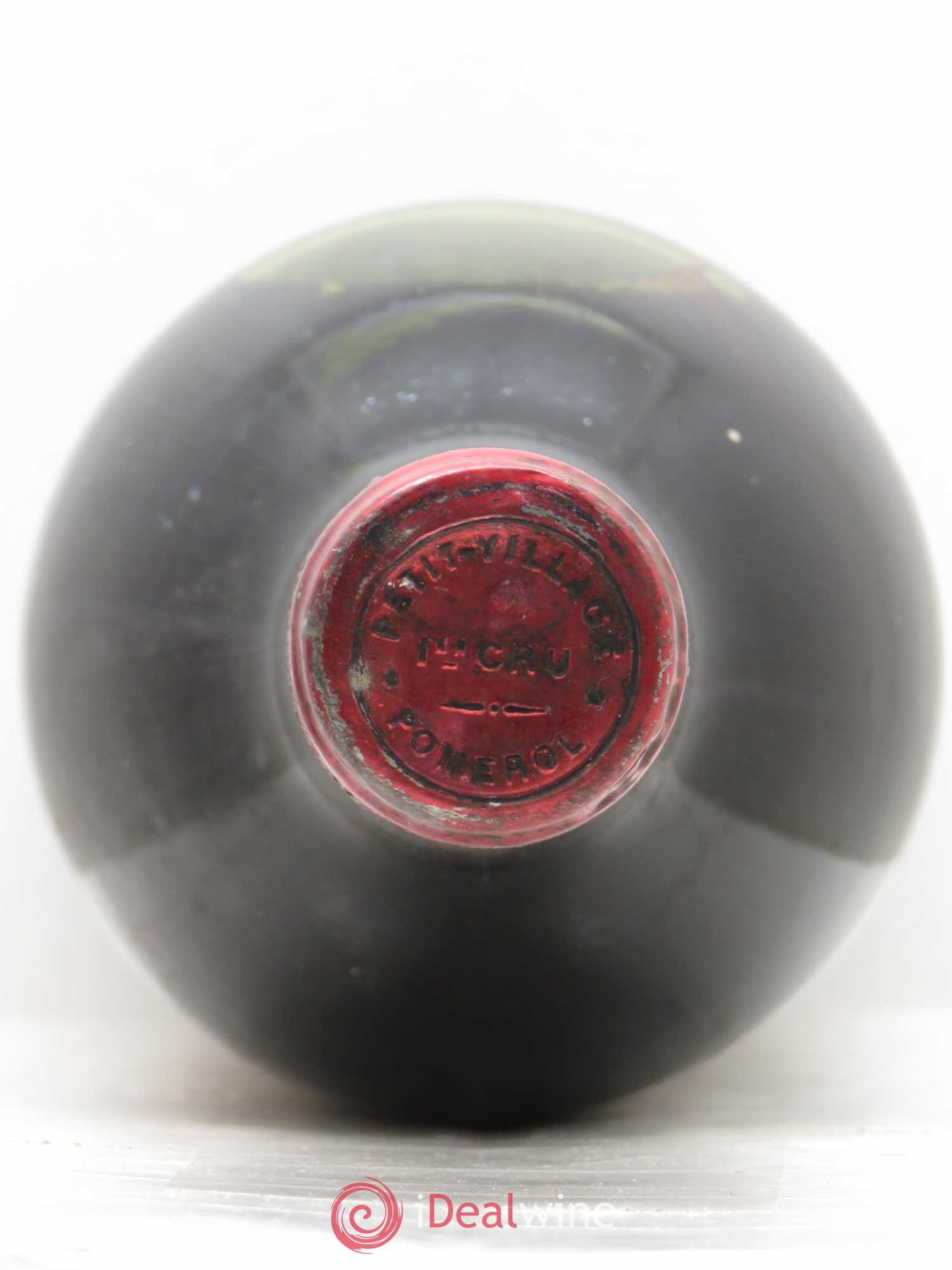 Château Petit Village 1945 - Lot de 2 bouteilles - 1