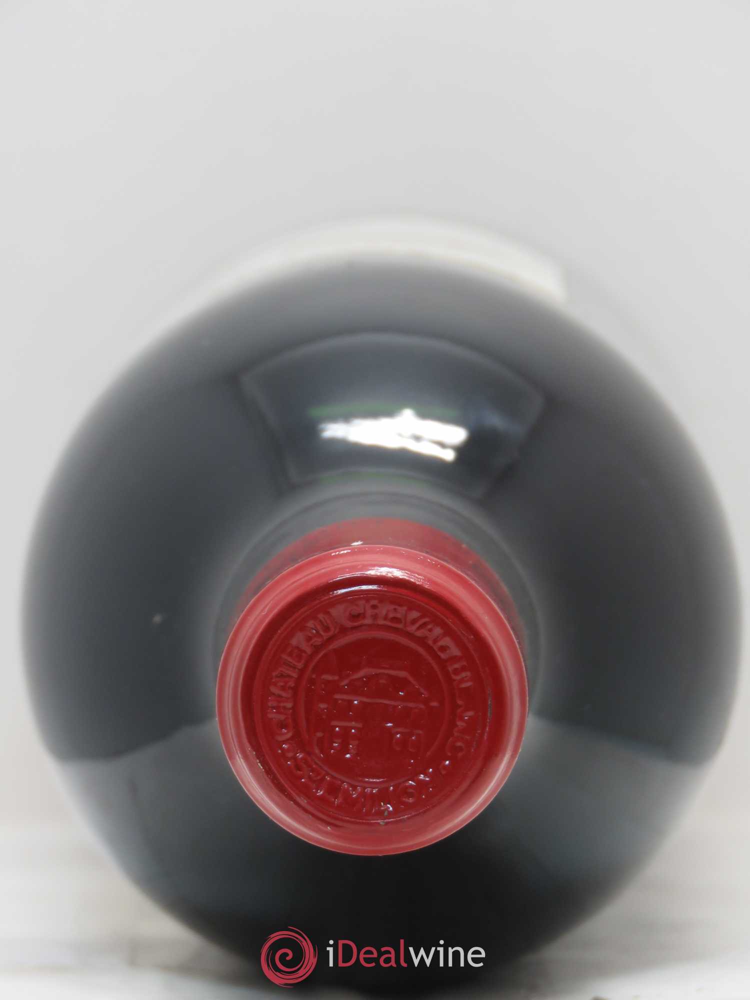 Château Cheval Blanc 1er Grand Cru Classé A 1992 - Lot de 3 bouteilles - 1