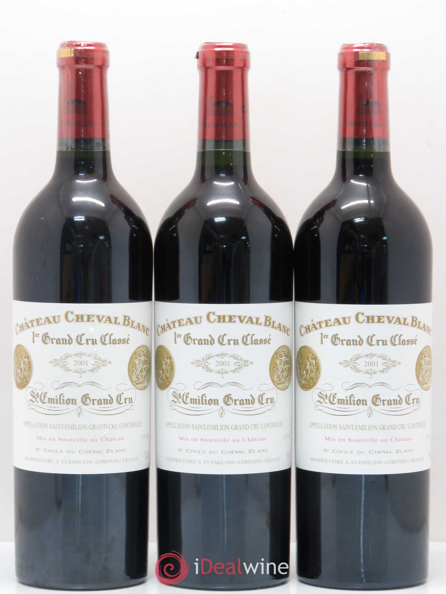 Château Cheval Blanc 1er Grand Cru Classé A 2001 - Lot de 3 bouteilles - 0