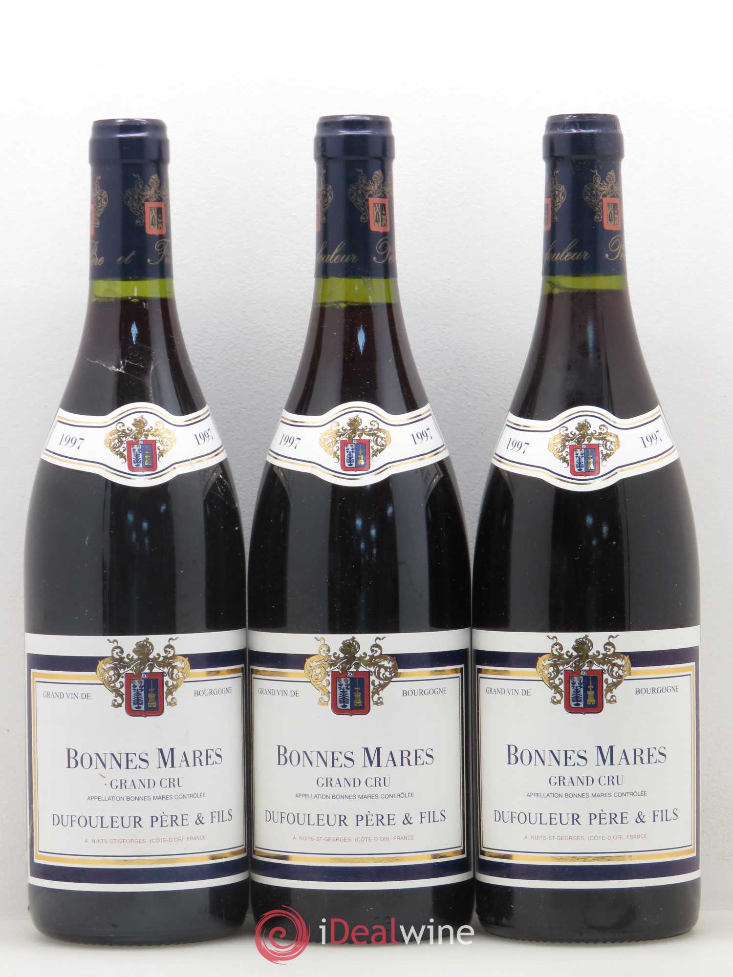 Bonnes-Mares Grand Cru Dufouleur Pere et Fils 1997 - Posten von 3 Flaschen - 0