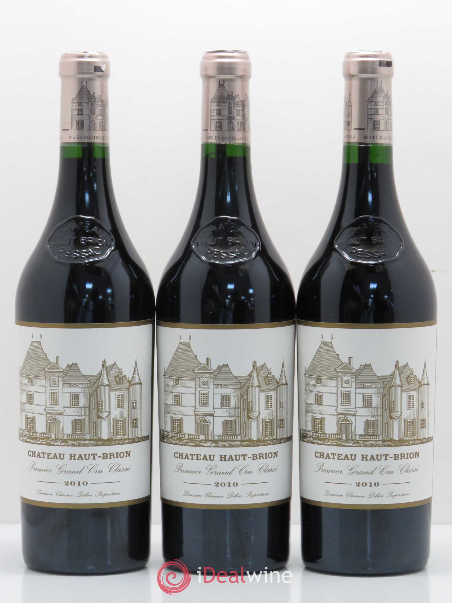 Château Haut Brion 1er Grand Cru Classé 2010 - Lot de 3 bouteilles - 0