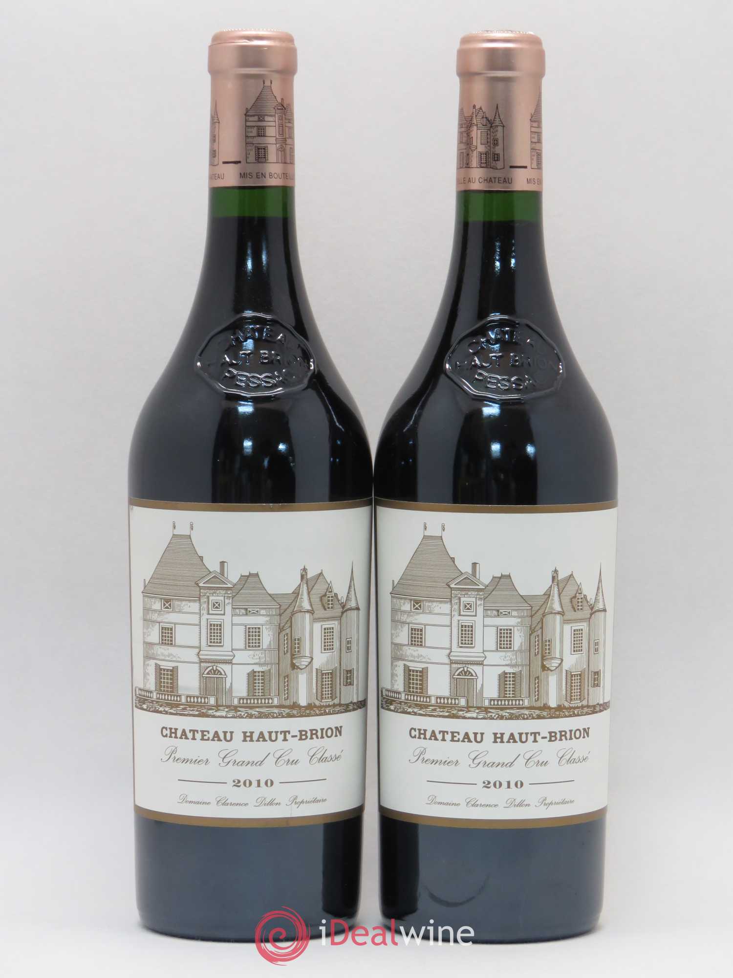 Château Haut Brion 1er Grand Cru Classé 2010 - Lot de 2 bouteilles - 0