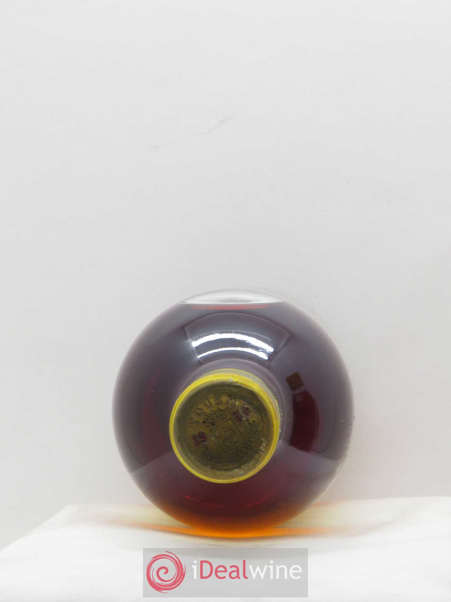 Château d' Yquem 1er Cru Classé Supérieur 1970 - Lotto di 2 bottiglie - 1