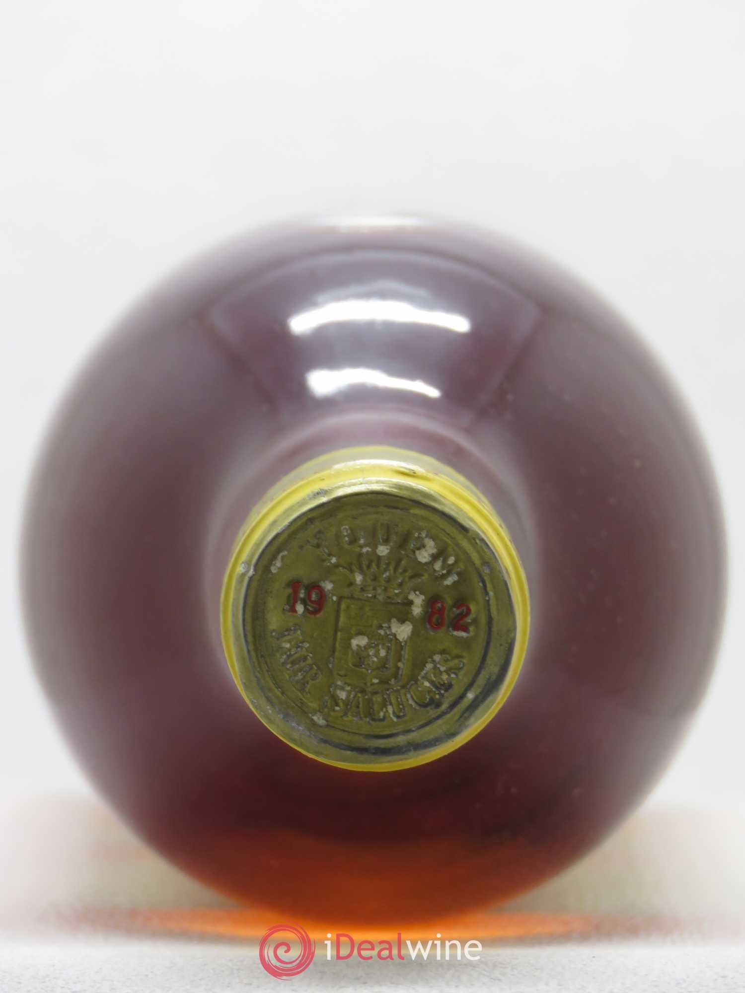 Château d' Yquem 1er Cru Classé Supérieur 1982 - Lotto di 2 bottiglie - 1