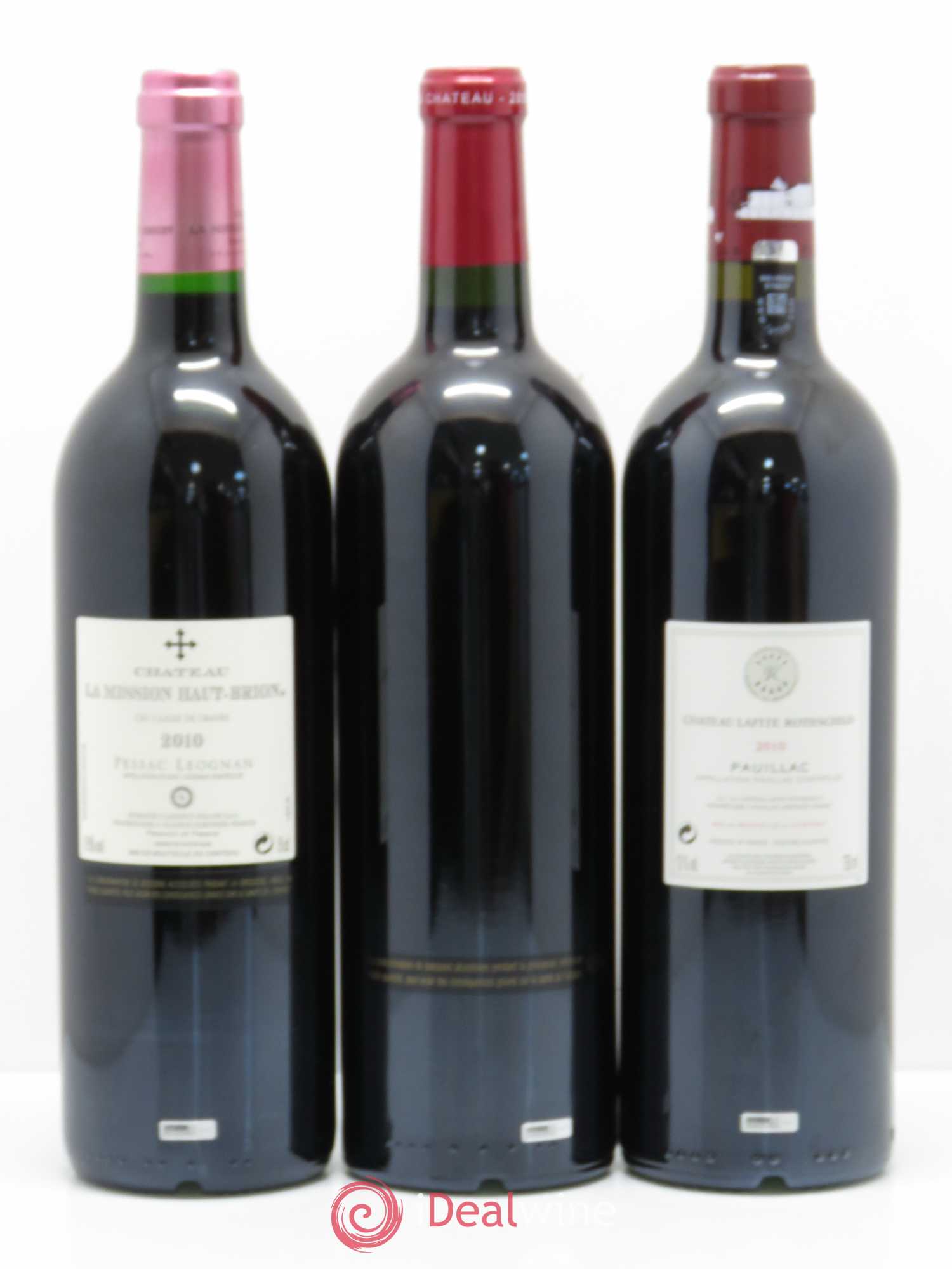 Caisse Collection Duclot 1 Petrus - 1 Cheval Blanc - 1 La Mission Haut Brion - 1 Haut Brion - 1 Margaux - 1 Lafite Rothschild - 1 Latour - 1 Yquem - 1 Mouton Rothschild 2010 - Posten von 9 Flaschen - 7