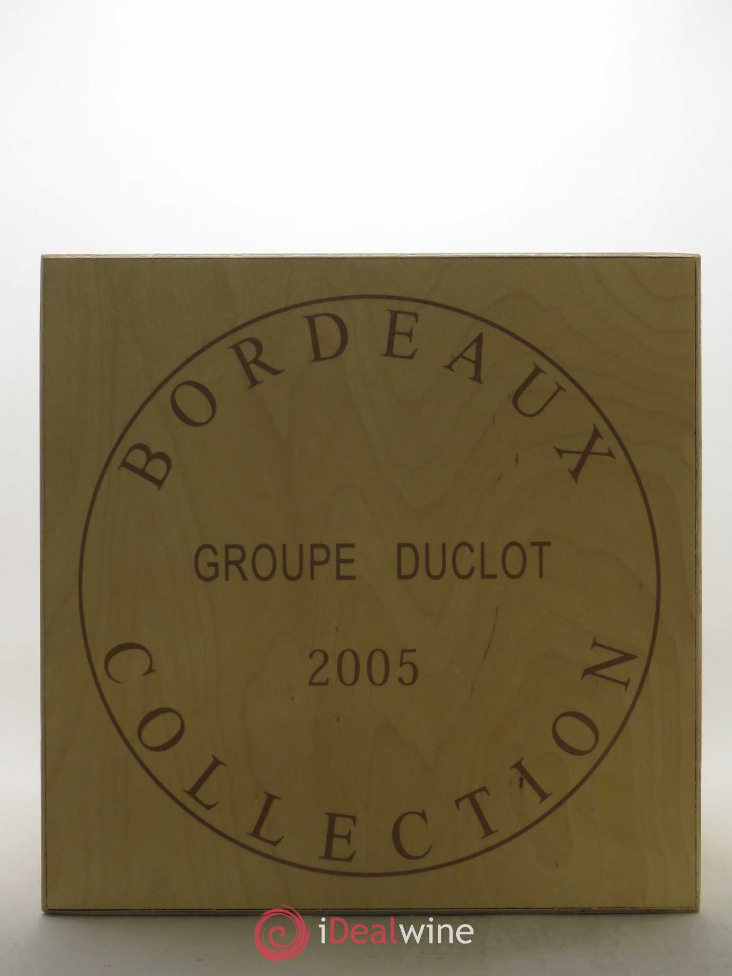 Caisse Collection Duclot 1 Mouton Rothschild - 1 Haut Brion - 1 Yquem - 1 Latour - 1 La Mission Haut Brion - 1 Margaux - 1 Petrus - 1 Cheval Blanc - 1 Lafite Rothschild 2005 - Posten von 9 Flaschen - 8