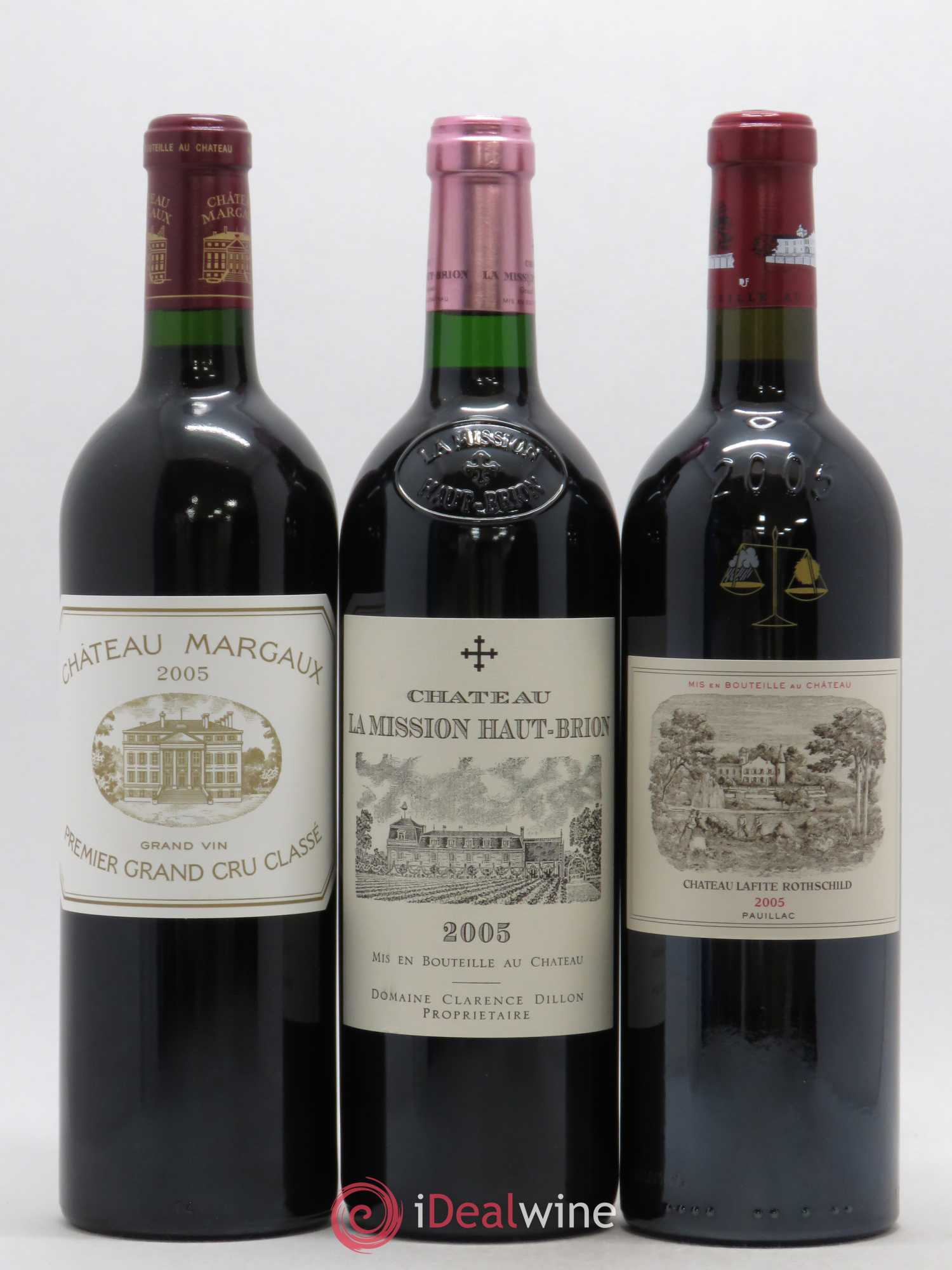 Caisse Collection Duclot 1 Mouton Rothschild - 1 Haut Brion - 1 Yquem - 1 Latour - 1 La Mission Haut Brion - 1 Margaux - 1 Petrus - 1 Cheval Blanc - 1 Lafite Rothschild 2005 - Posten von 9 Flaschen - 3