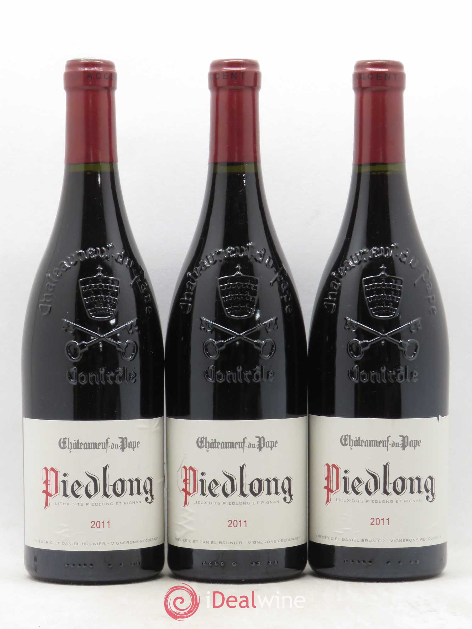 Châteauneuf-du-Pape Vieux Télégraphe (Domaine du) Piedlong Vignobles Brunier 2011 - Lot de 3 bouteilles - 0