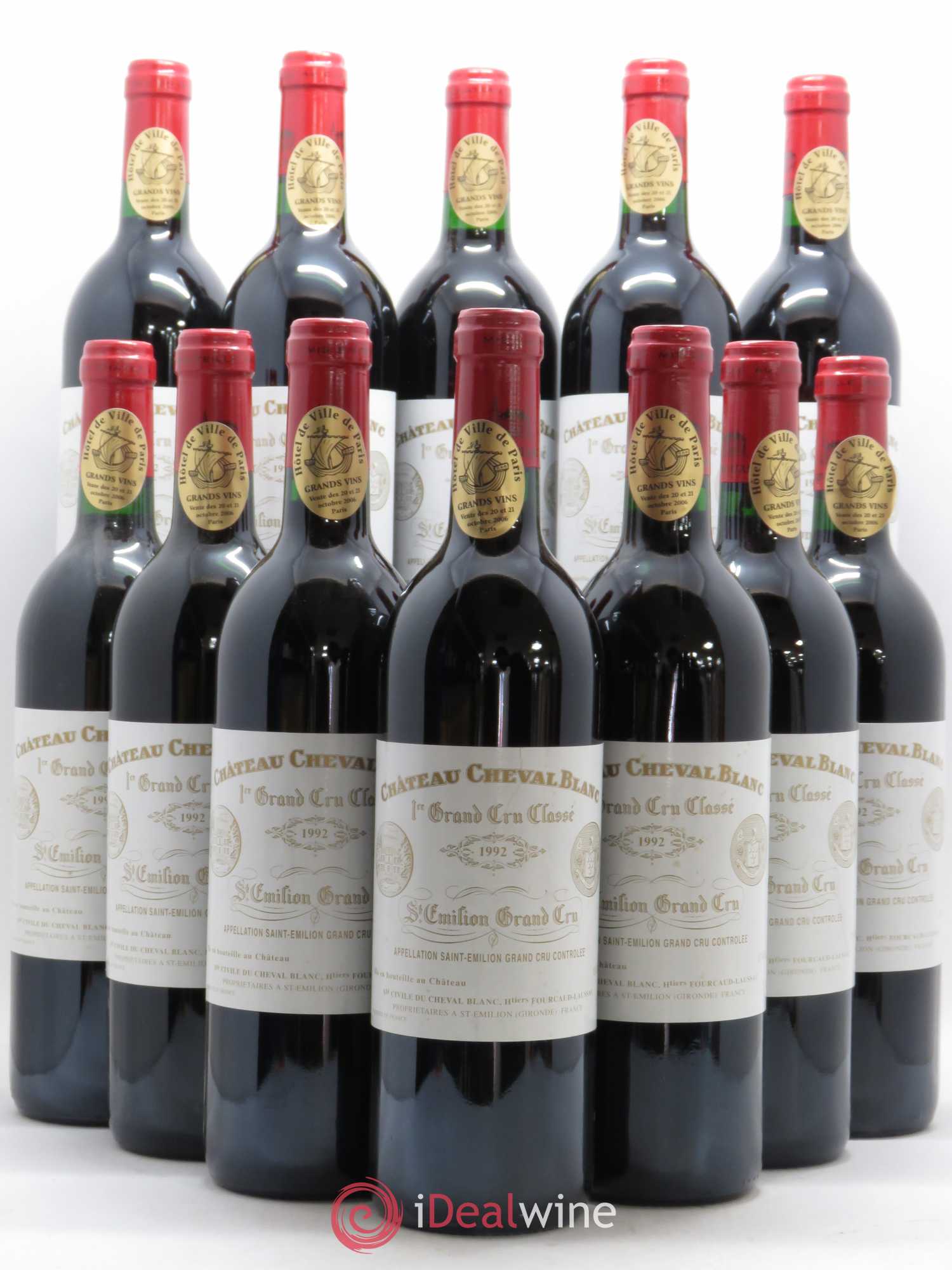 Château Cheval Blanc 1er Grand Cru Classé A 1992 - Lot de 12 bouteilles - 0