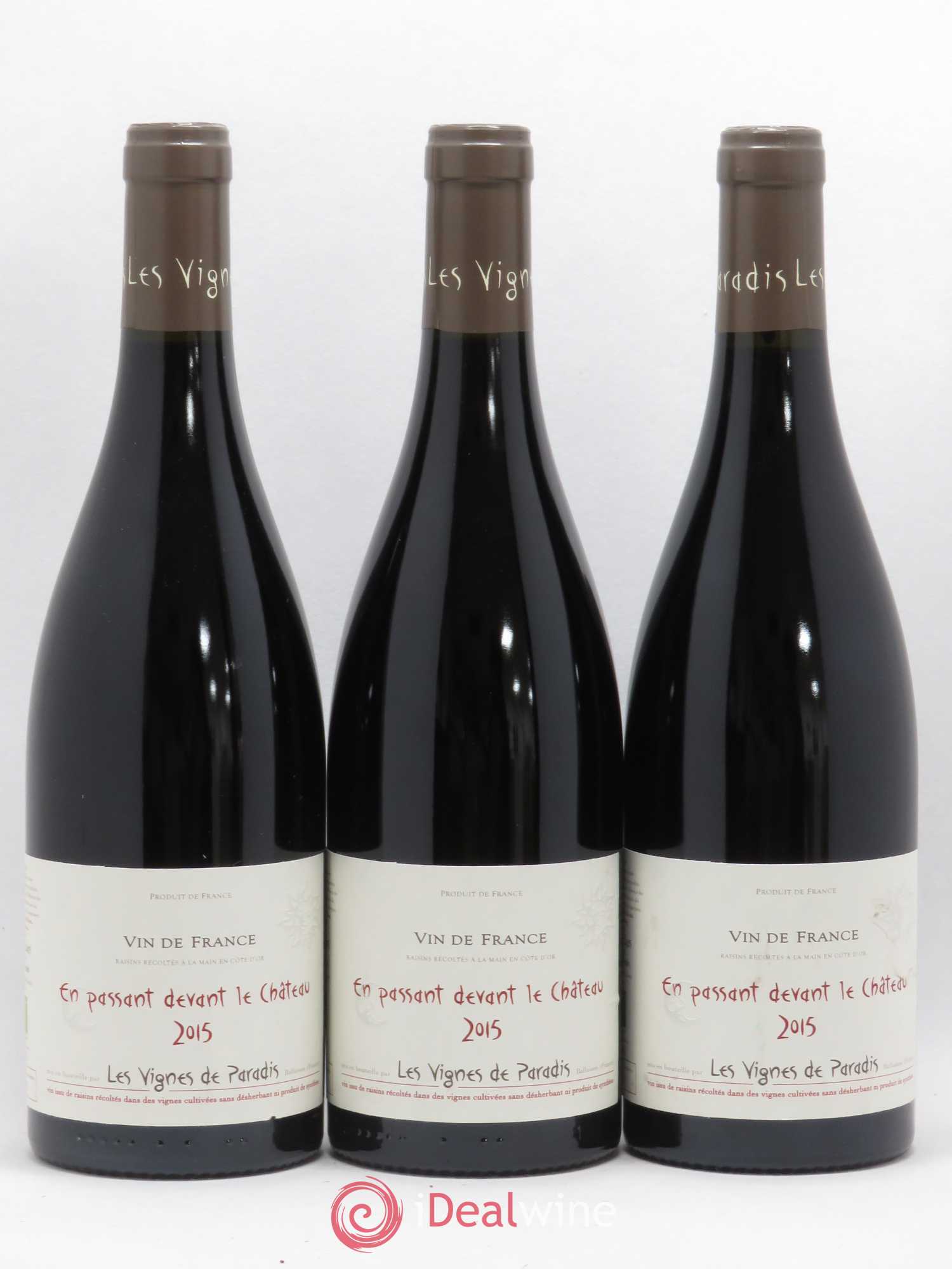 Vin de France En passant devant le Château Les Vignes du Paradis (sans prix de réserve) 2015 - Posten von 3 Flaschen - 0