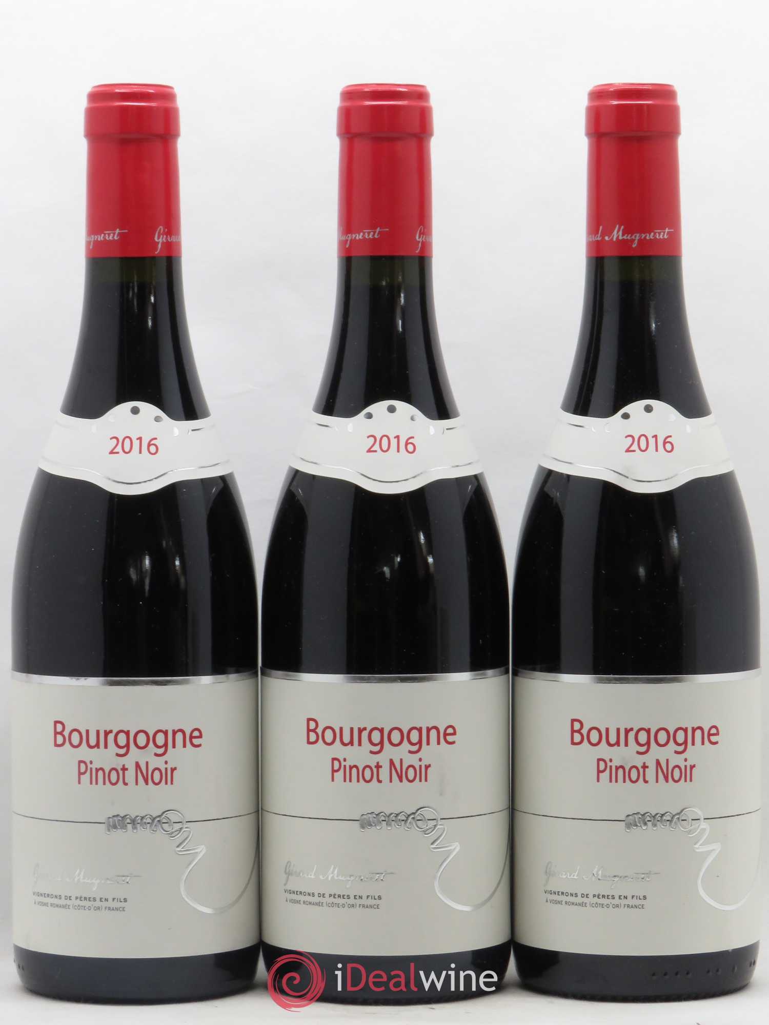 Bourgogne Pinot Noir Gérard Mugneret 2016 - Posten von 3 Flaschen - 0