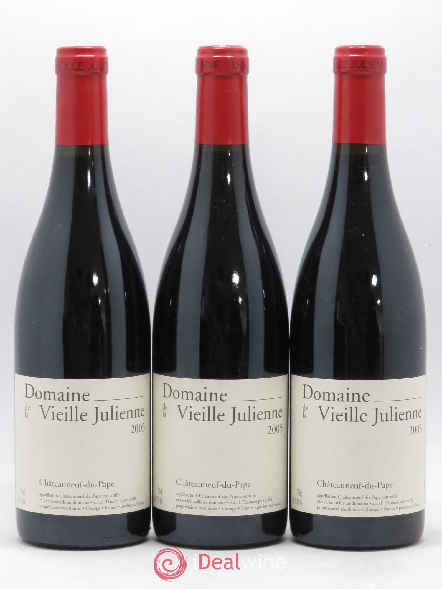Châteauneuf-du-Pape Vieille Julienne (Domaine de la) Jean-Paul Daumen 2005 - Lot de 3 bouteilles - 0