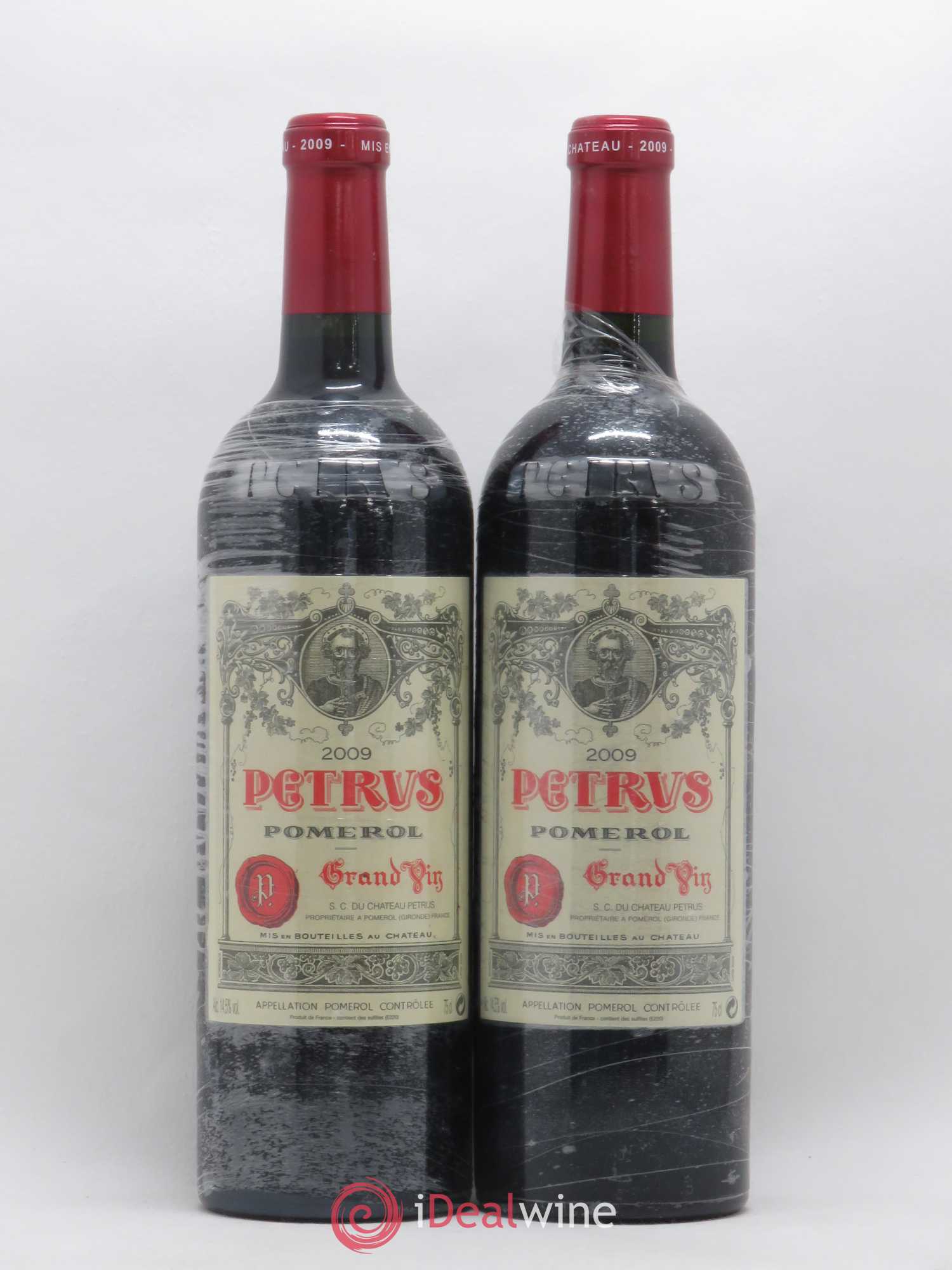 Petrus 2009 - Lot de 2 bouteilles - 0