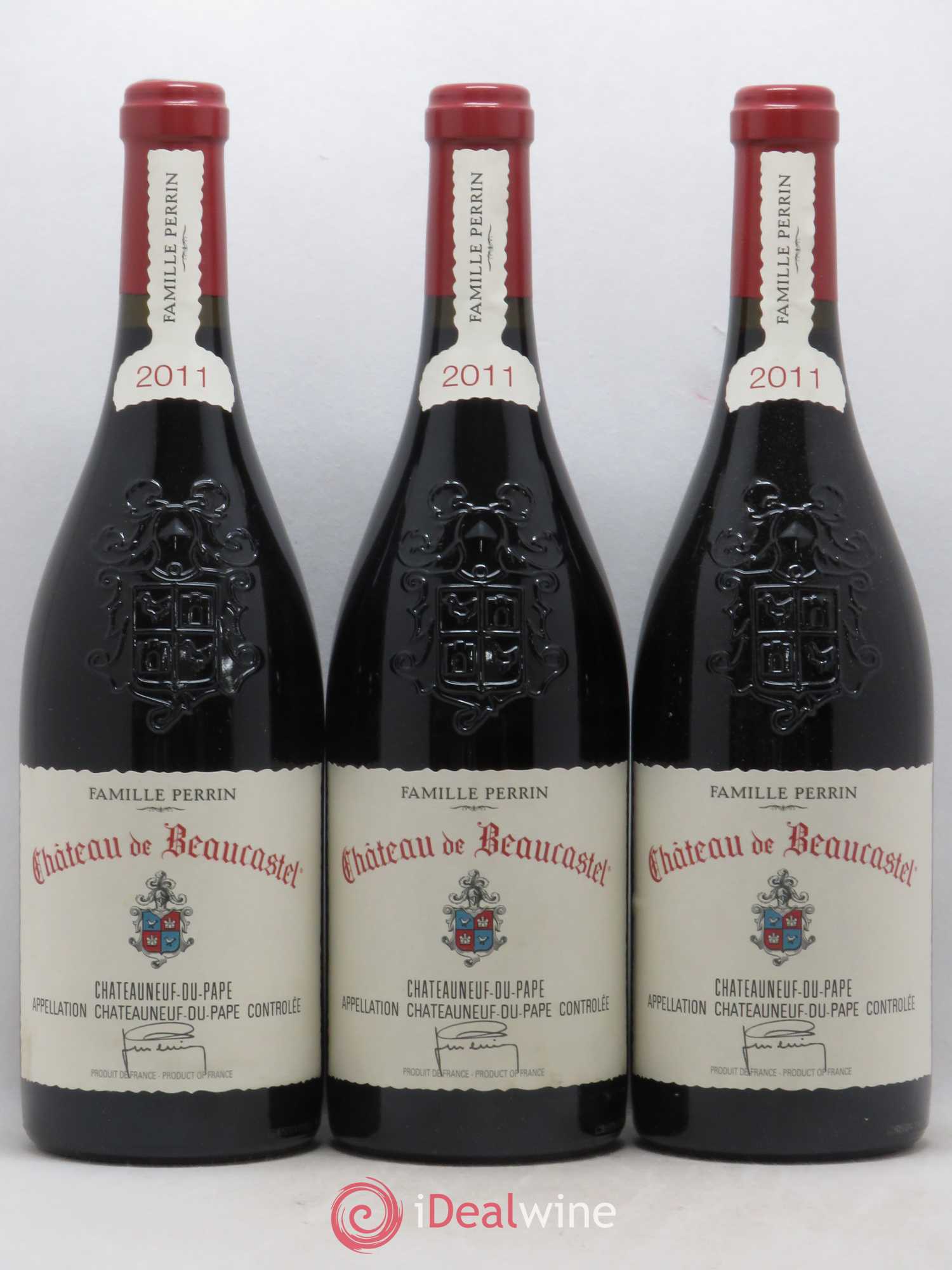 Châteauneuf-du-Pape Château de Beaucastel Famille Perrin 2011 - Lot de 3 bouteilles - 0