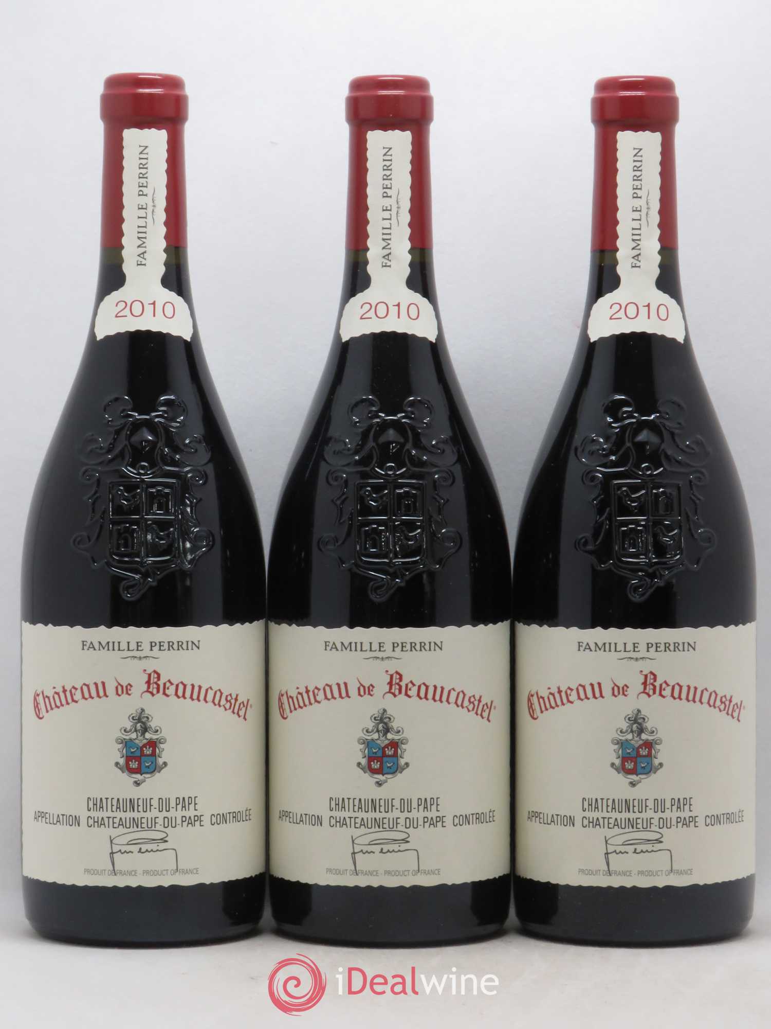 Châteauneuf-du-Pape Château de Beaucastel Famille Perrin 2010 - Lot de 3 bouteilles - 0
