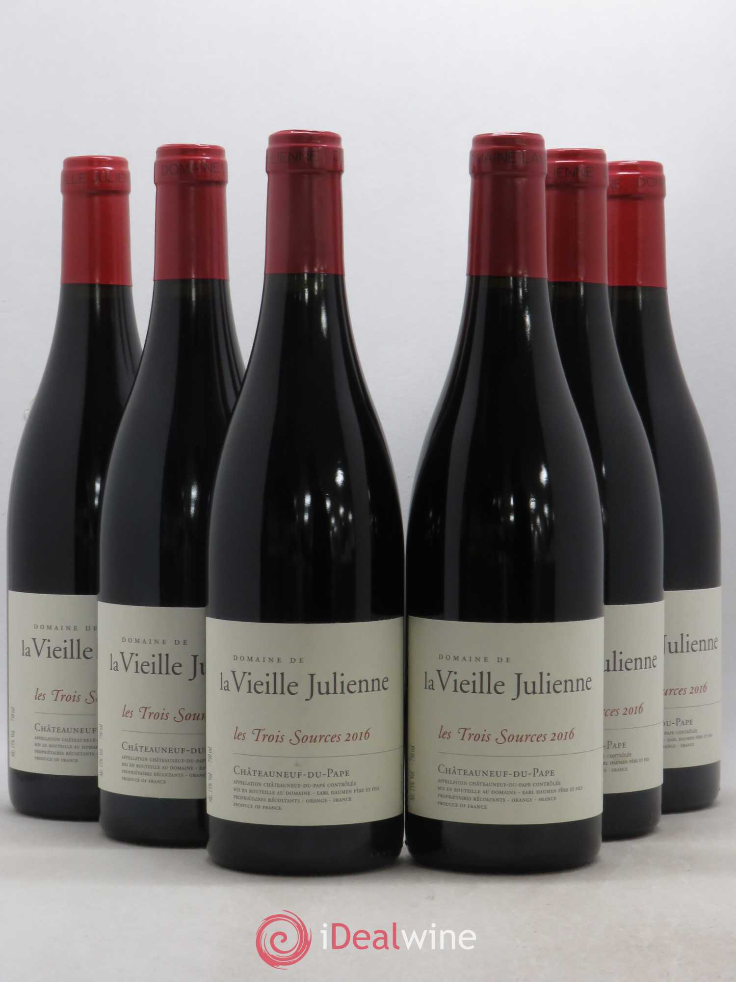 Châteauneuf-du-Pape Vieille Julienne (Domaine de la) Les Trois Sources Jean-Paul Daumen 2016 - Lot de 6 bouteilles - 0