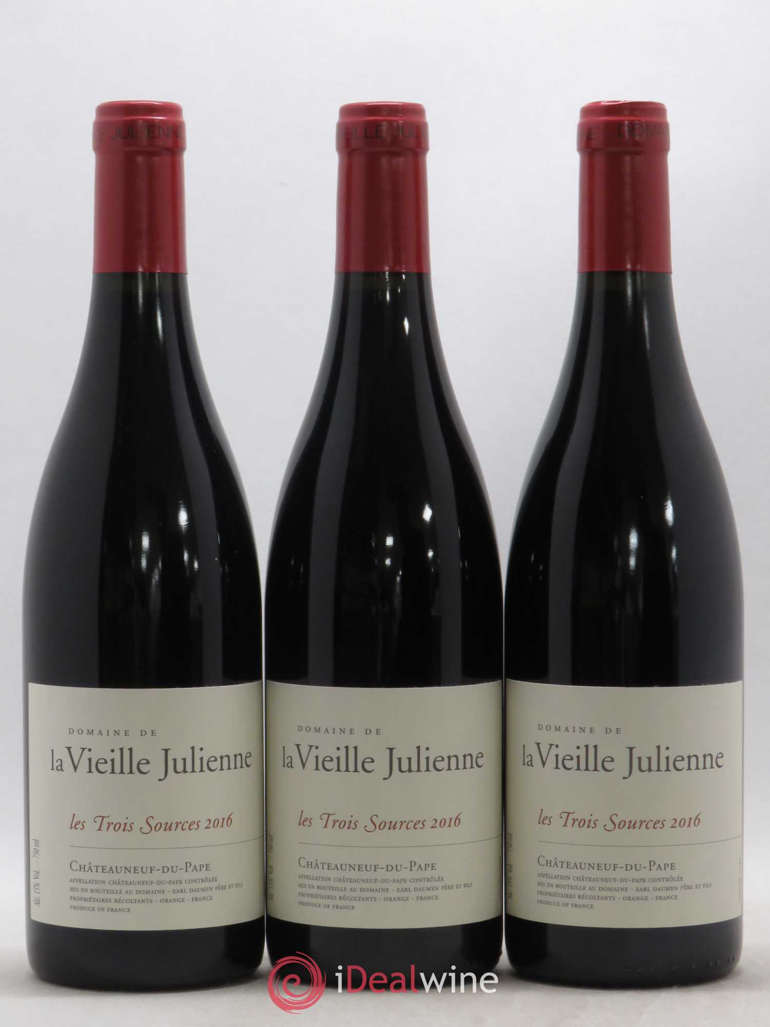 Châteauneuf-du-Pape Vieille Julienne (Domaine de la) Les Trois Sources Jean-Paul Daumen 2016 - Lot de 6 bouteilles - 2