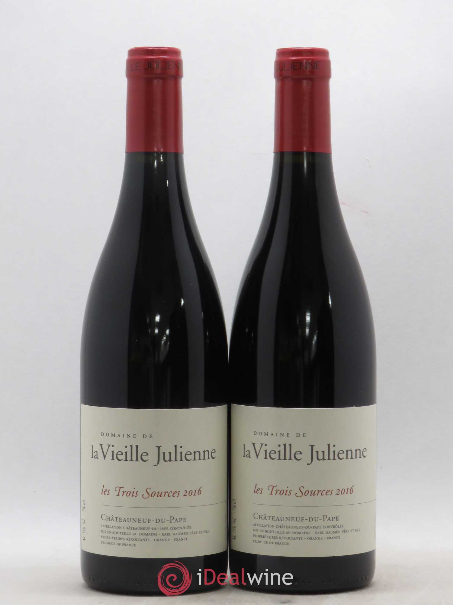 Châteauneuf-du-Pape Vieille Julienne (Domaine de la) Les Trois Sources Jean-Paul Daumen 2016 - Lot de 2 bouteilles - 0