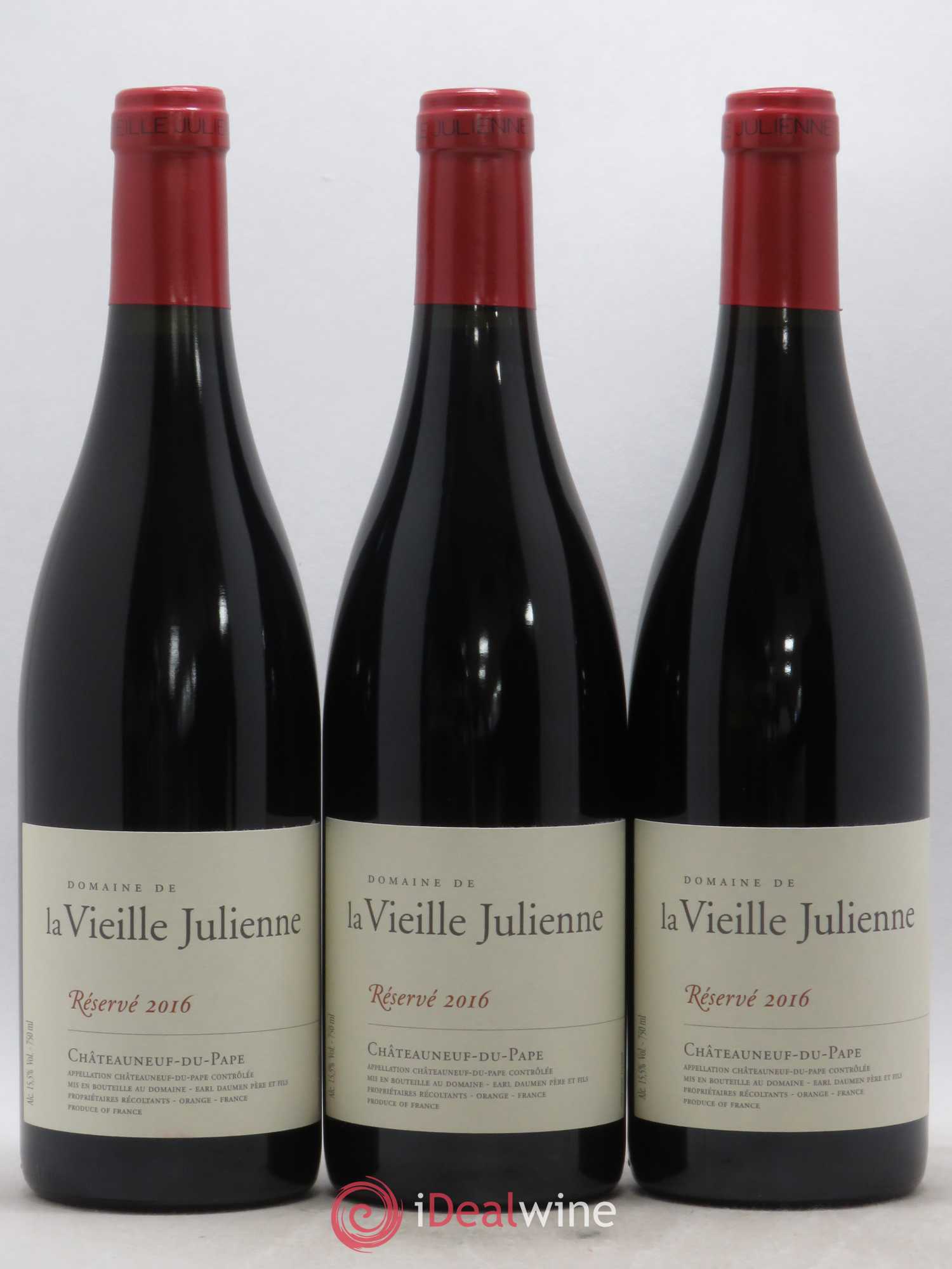 Châteauneuf-du-Pape Vieille Julienne (Domaine de la) Réservé Jean-Paul Daumen 2016 - Lot de 3 bouteilles - 0