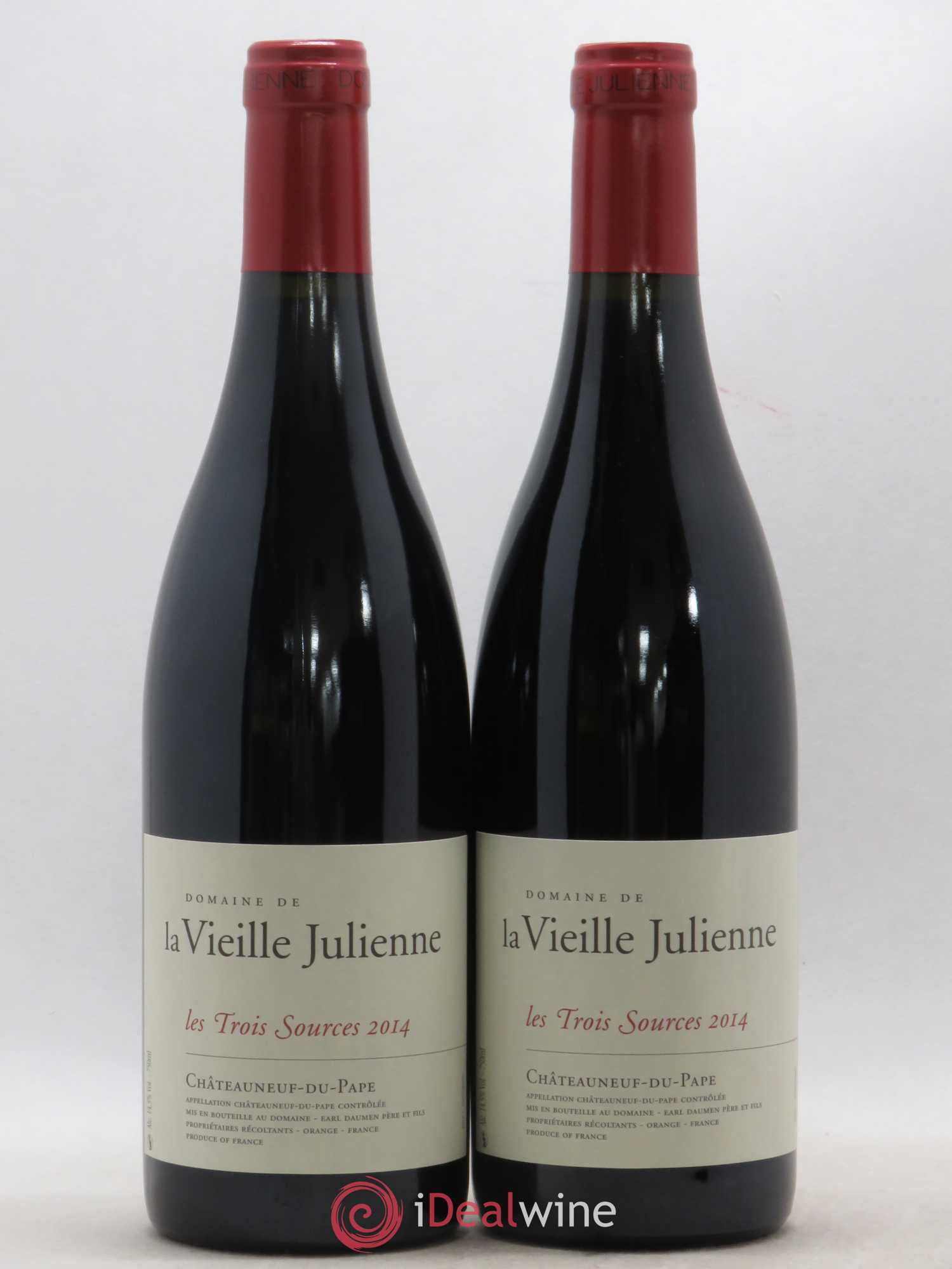 Châteauneuf-du-Pape Vieille Julienne (Domaine de la) Les Trois Sources Jean-Paul Daumen 2014 - Lot de 2 bouteilles - 0
