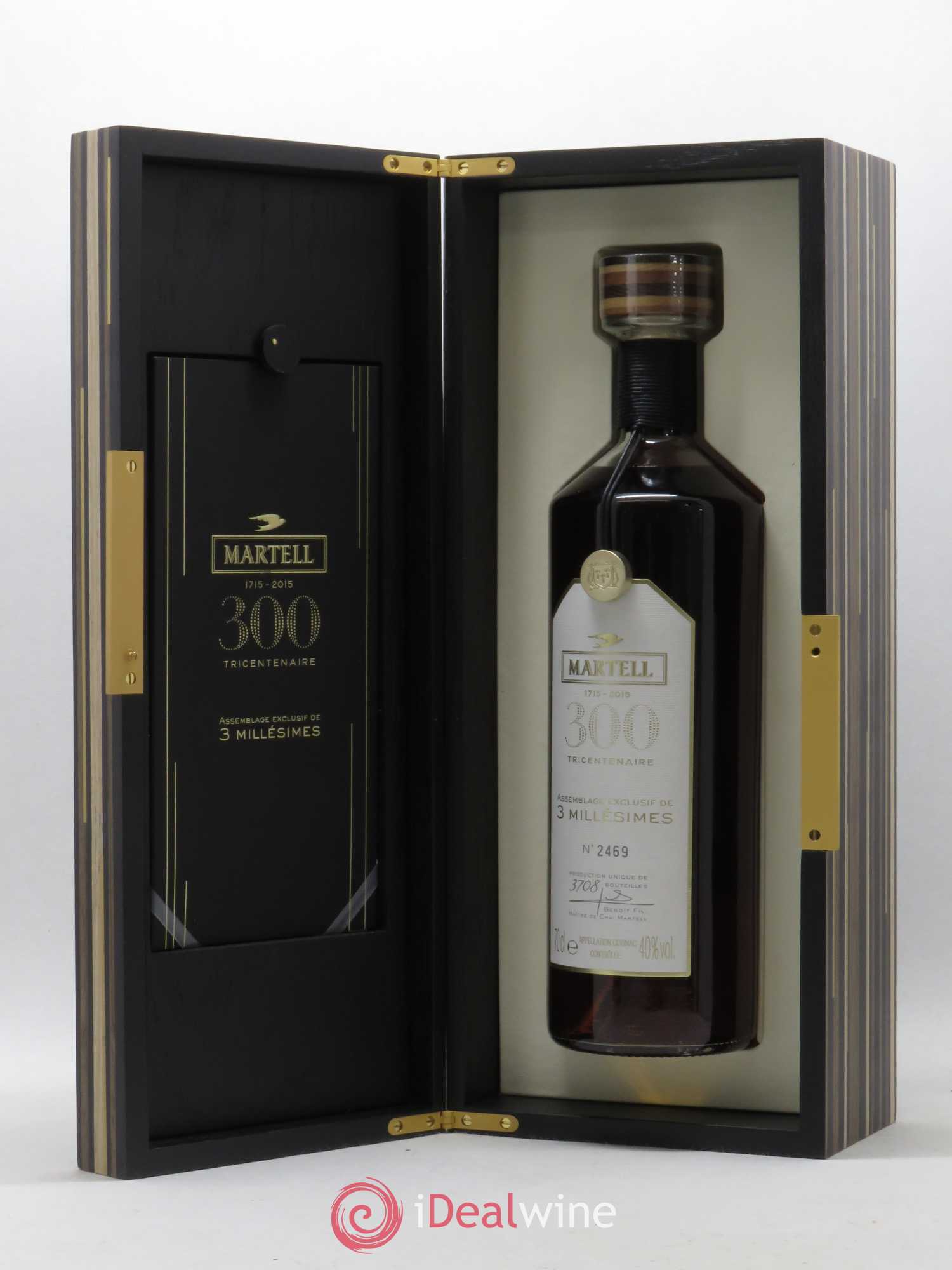 Cognac Tricentenaire Assemblage exclusif de 3 millésimes Martell (sans prix de réserve) - Lot de 1 bouteille - 4
