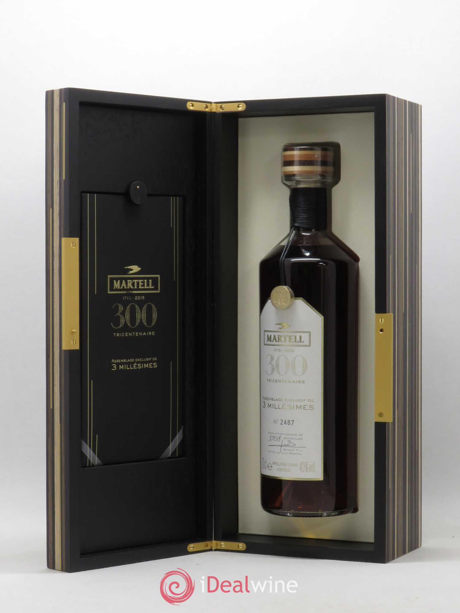Cognac Tricentenaire Assemblage exclusif de 3 millésimes Martell  (sans prix de réserve) - Lot de 1 bouteille - 3