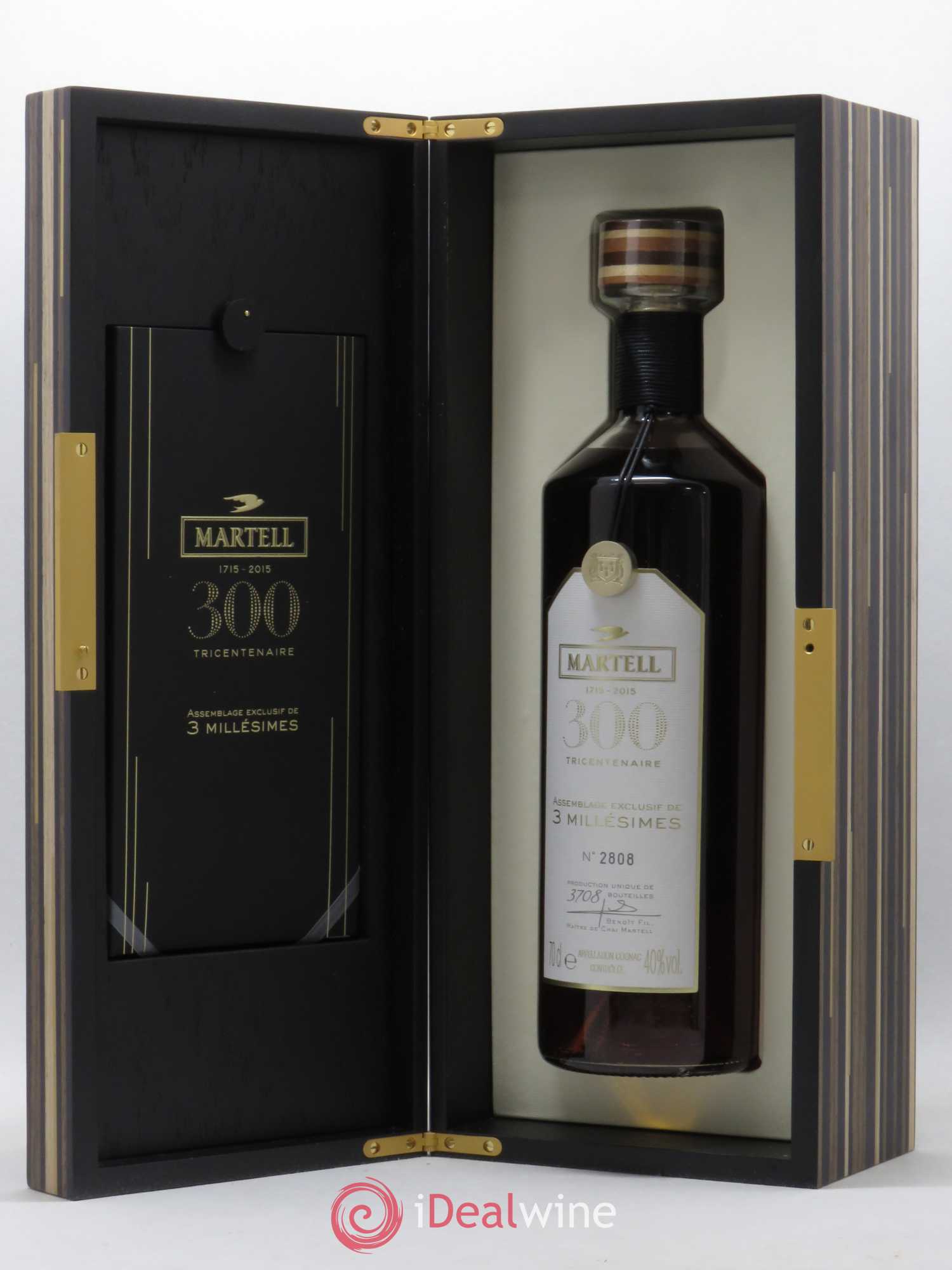Cognac Tricentenaire Assemblage exclusif de 3 millésimes Martell (sans prix de réserve) - Lot de 1 bouteille - 4
