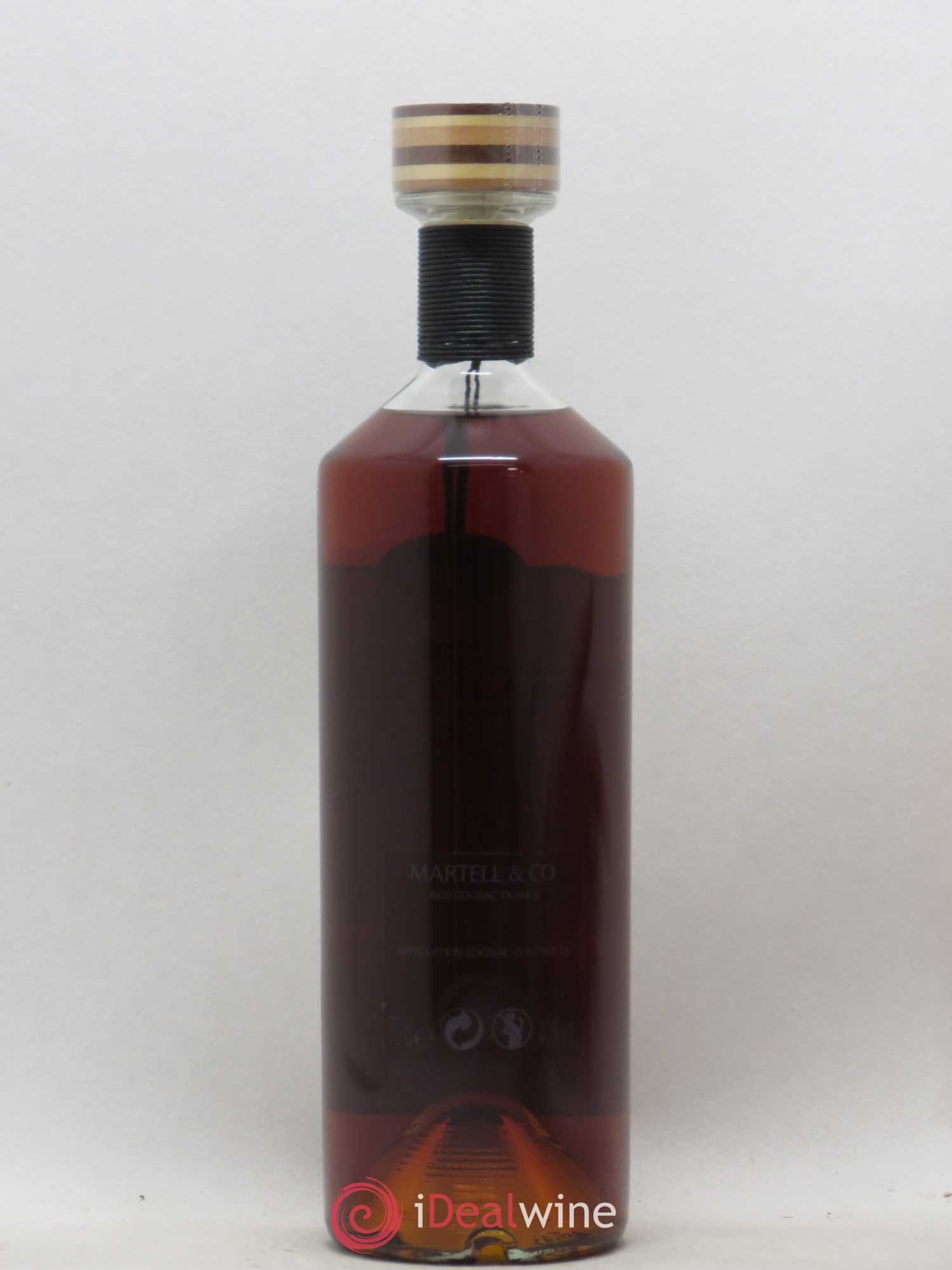 Cognac Tricentenaire Assemblage exclusif de 3 millésimes Martell  (sans prix de réserve) - Lot de 1 bouteille - 2