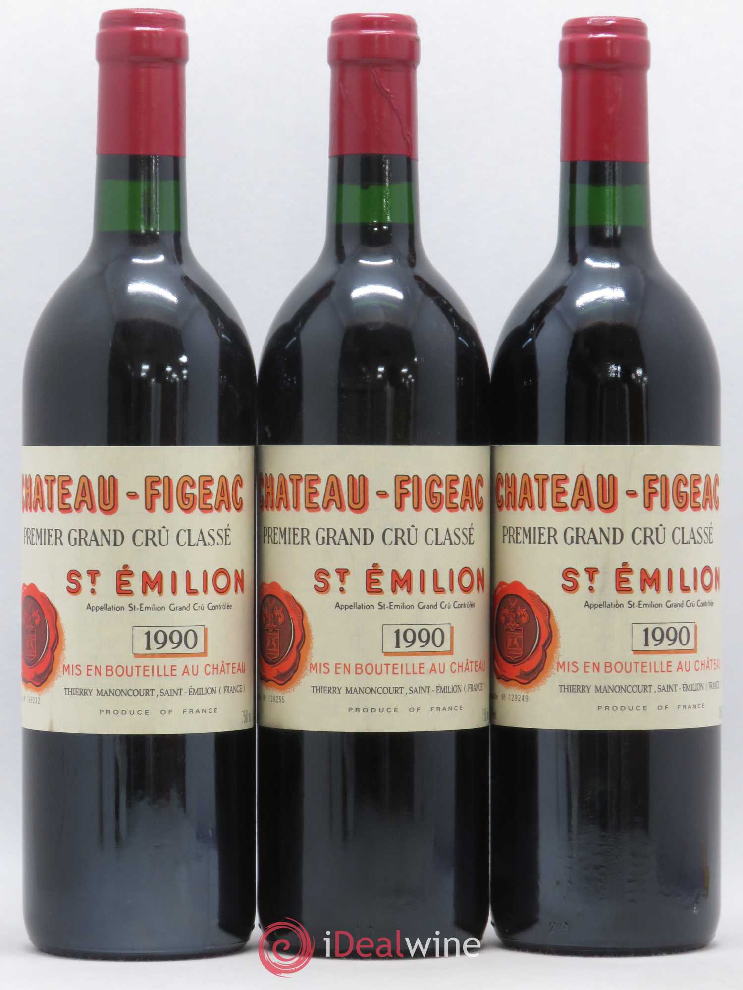 Château Figeac 1er Grand Cru Classé A 1990 - Lot de 3 bouteilles - 0