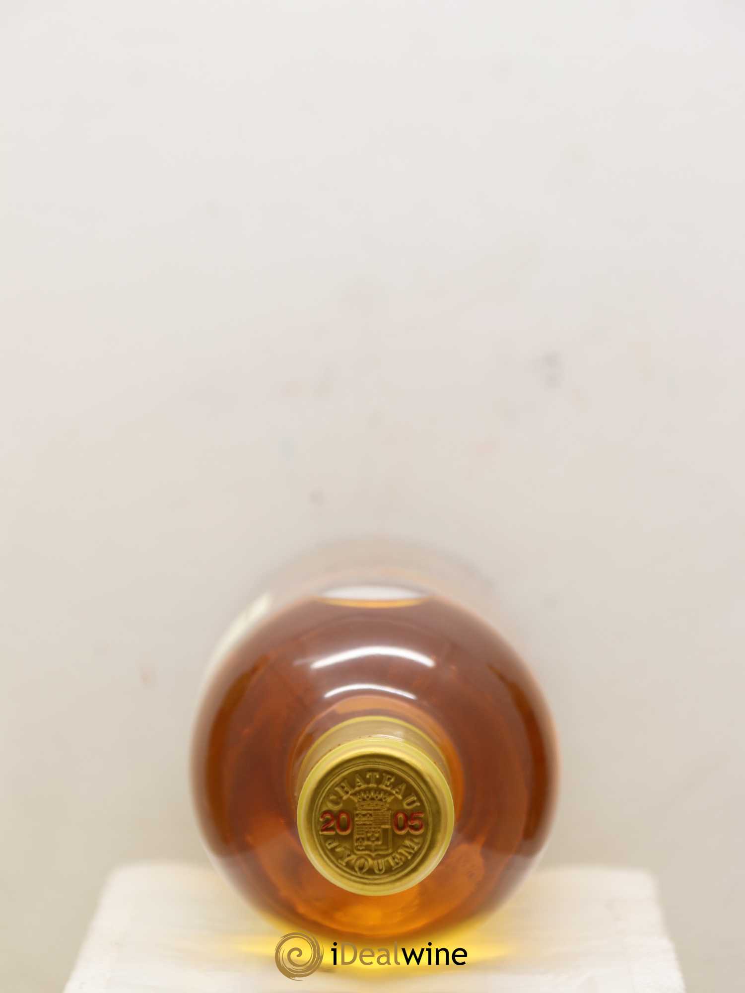 Château d' Yquem 1er Cru Classé Supérieur 2005 - Lotto di 3 bottiglie - 2