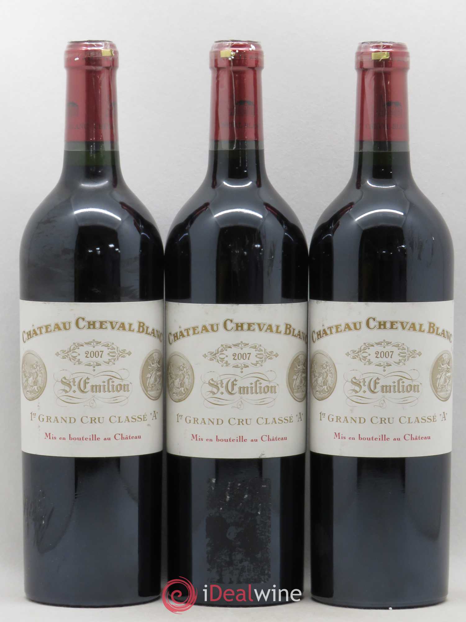 Château Cheval Blanc 1er Grand Cru Classé A 2007 - Lot de 3 bouteilles - 0