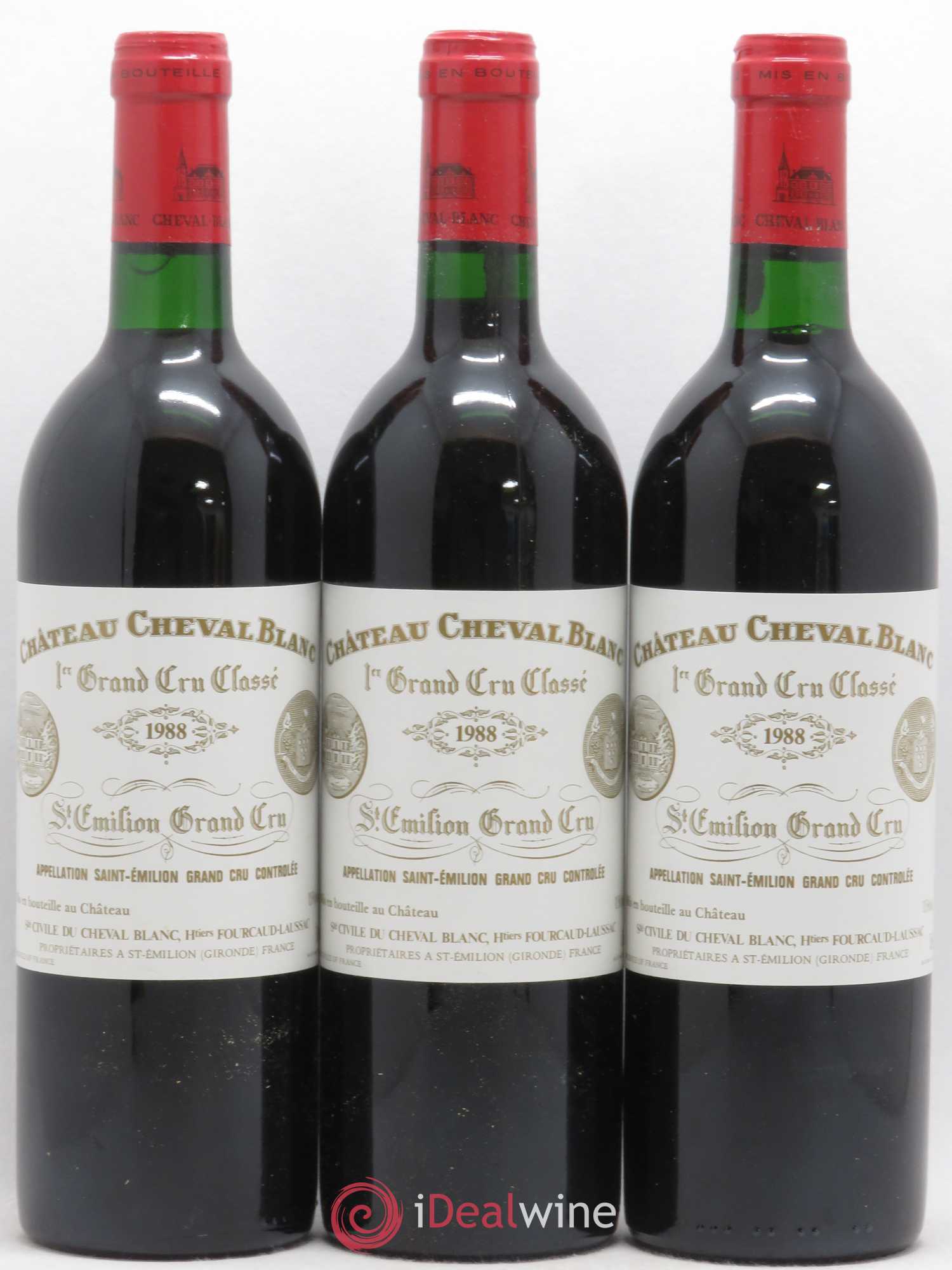 Château Cheval Blanc 1er Grand Cru Classé A 1988 - Lot de 3 bouteilles - 0