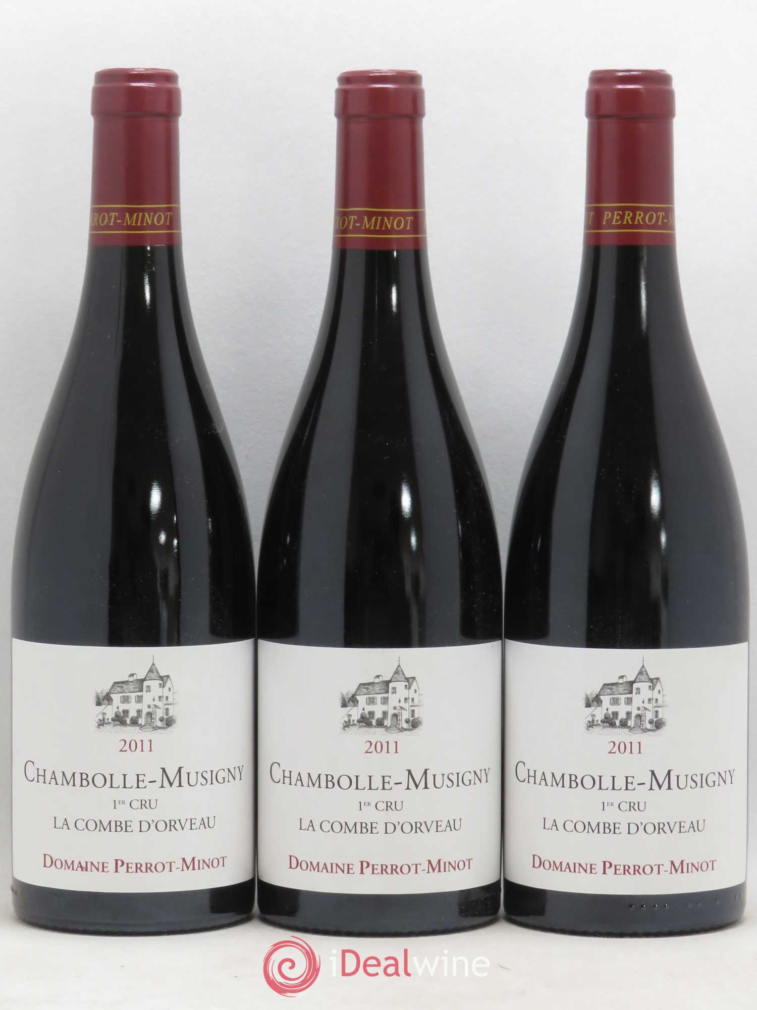 Chambolle-Musigny 1er Cru La Combe d'Orveau Vieilles Vignes Perrot-Minot 2011 - Lot de 3 bouteilles - 0