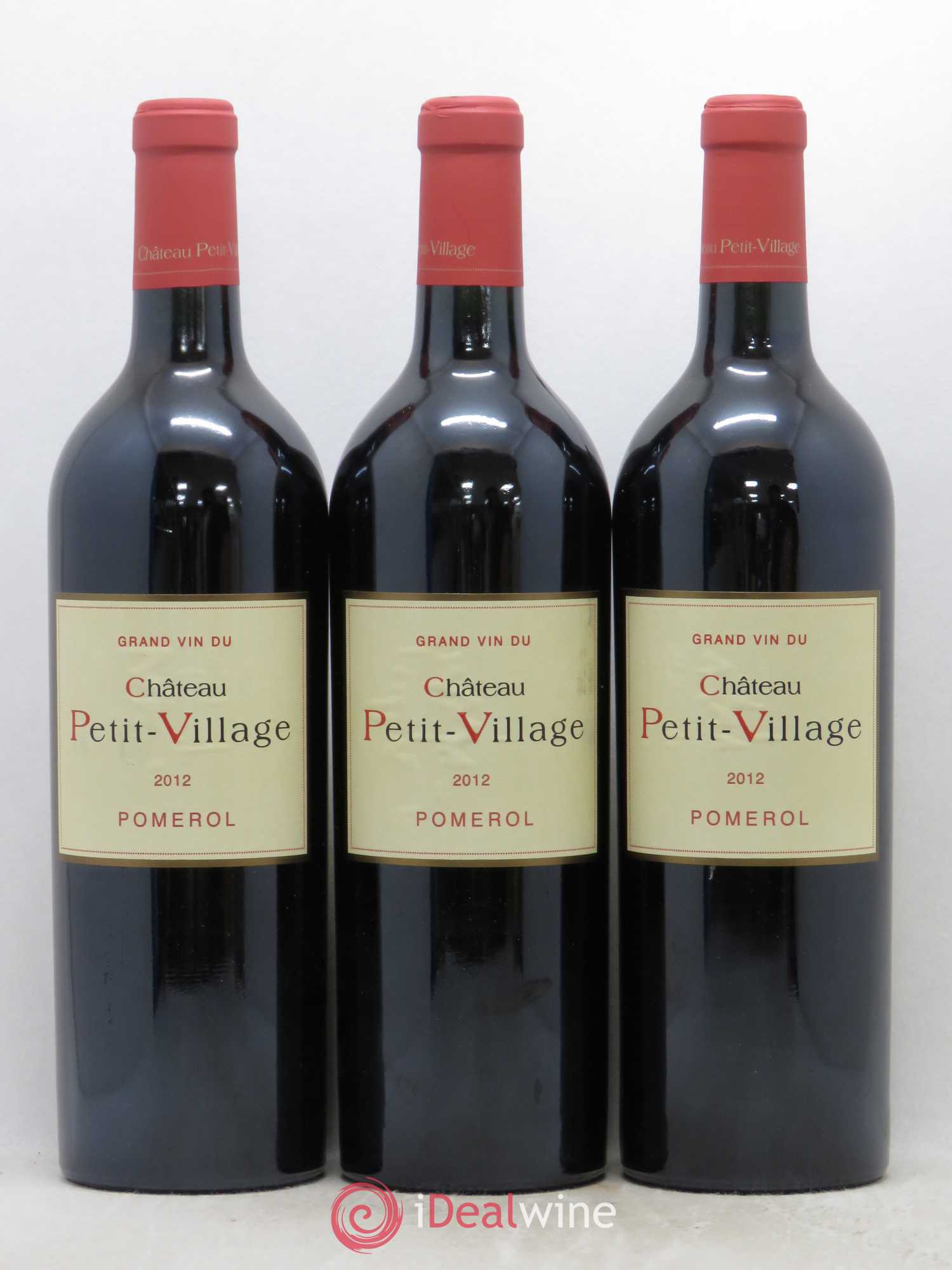 Château Petit Village 2012 - Lot de 6 bouteilles - 1