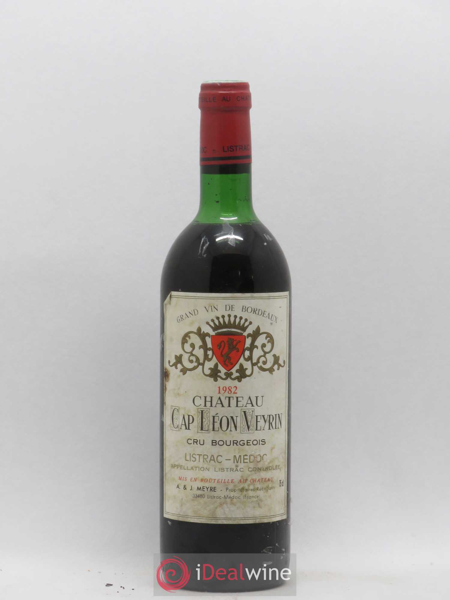 Listrac Château Cap Léon Veyrin 1982 - Posten von 1 Flasche - 0