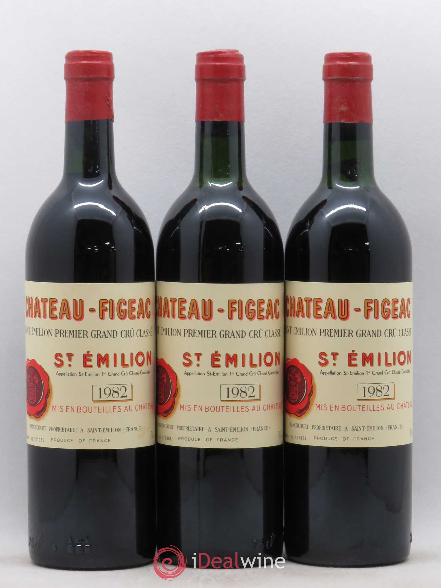 Château Figeac 1er Grand Cru Classé A 1982 - Lot de 3 bouteilles - 0