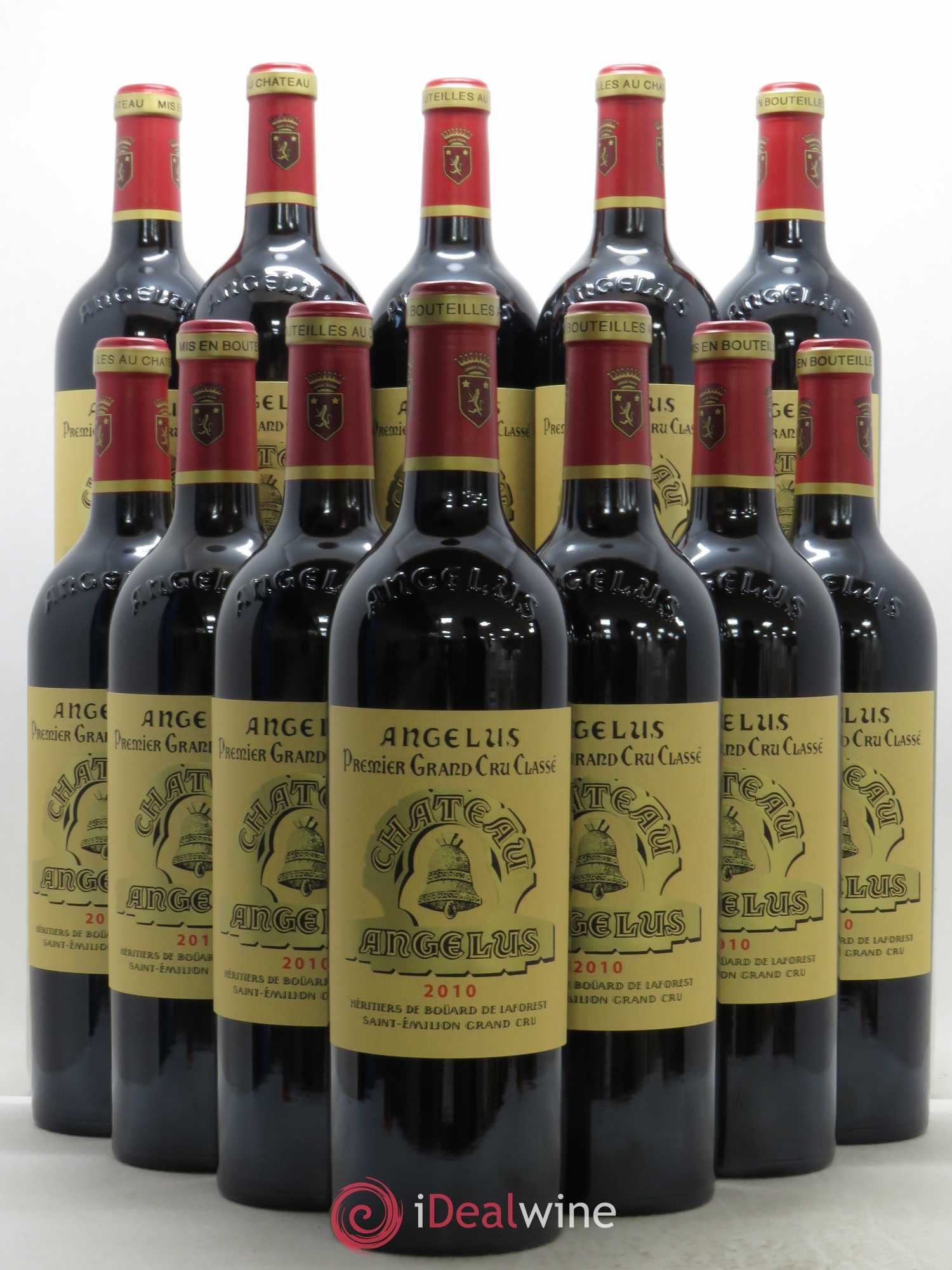 Château Angélus 1er Grand Cru Classé A 2010 - Lot de 12 bouteilles - 0