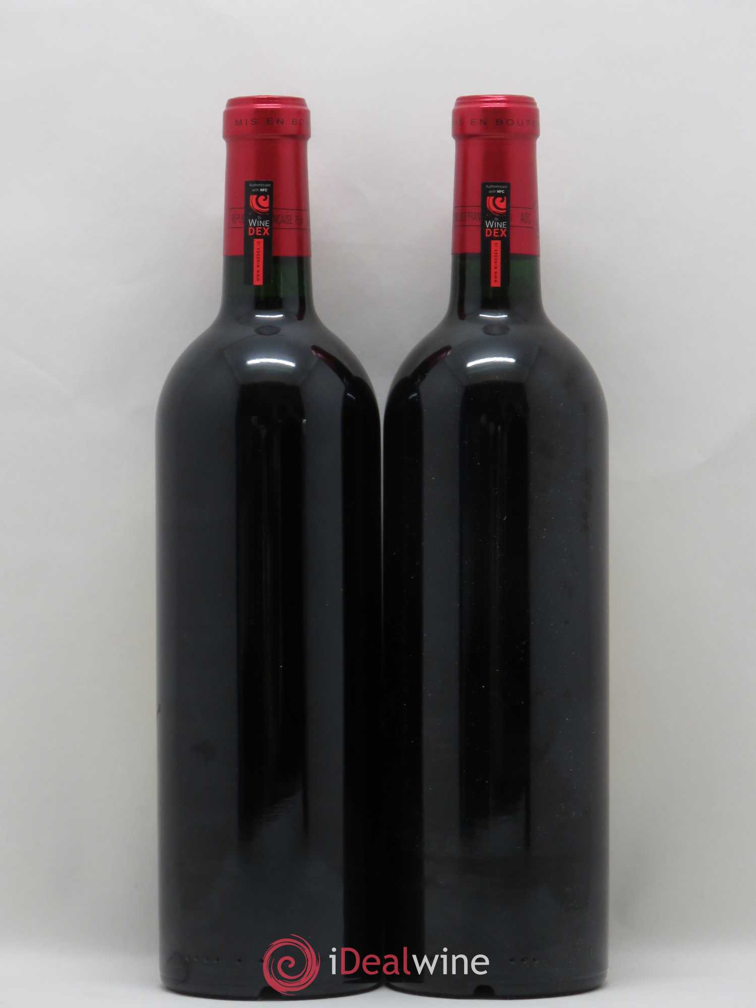 Petrus 2004 - Lot de 2 bouteilles - 1