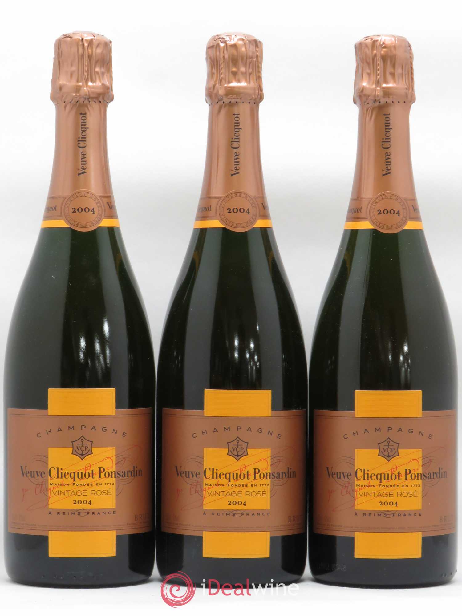 Champagne - - 2004 - Lot of 3 bottles - 0