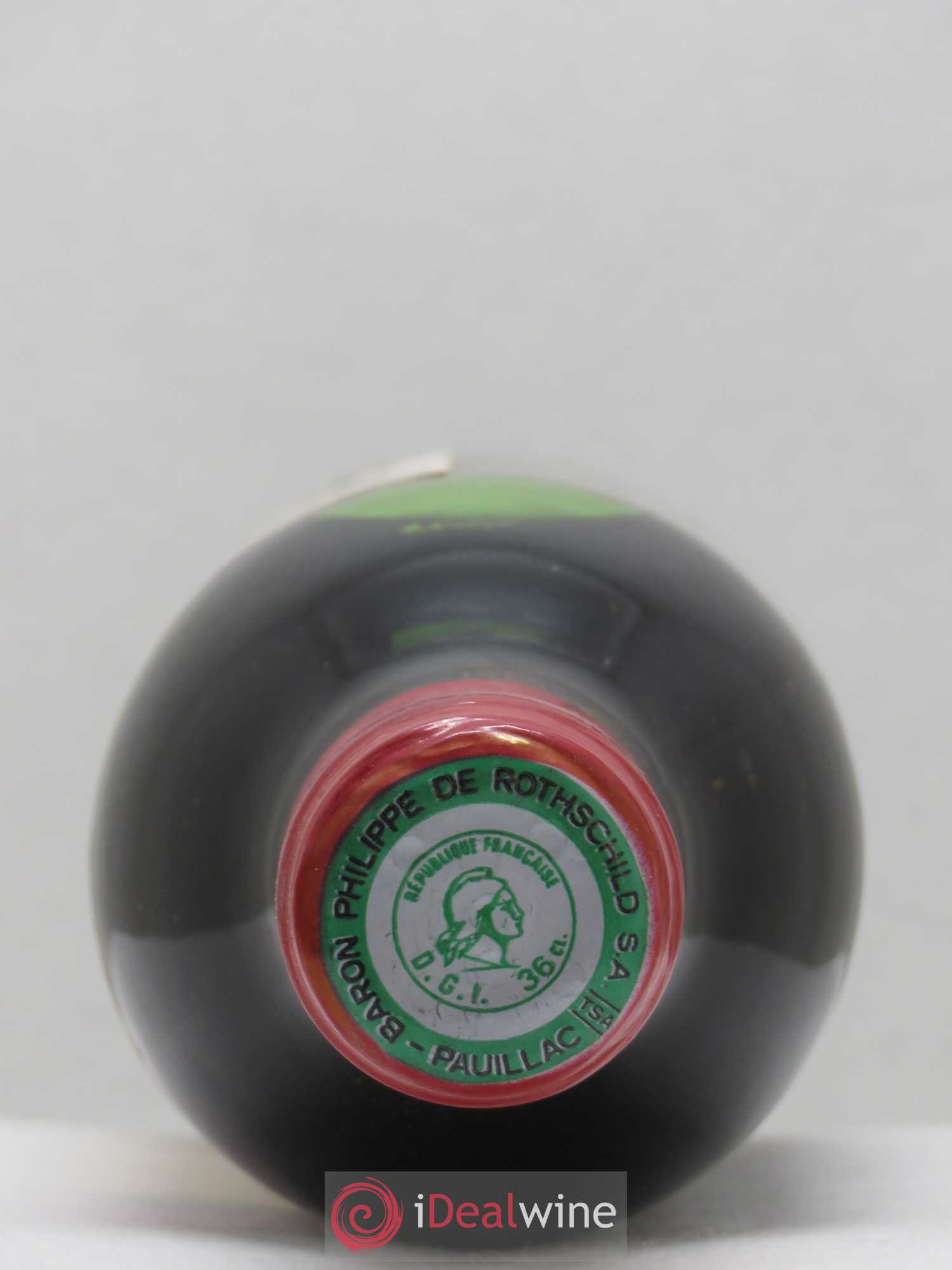 Château Mouton Rothschild 1er Grand Cru Classé 1975 - Lot de 2 demi bouteilles - 1