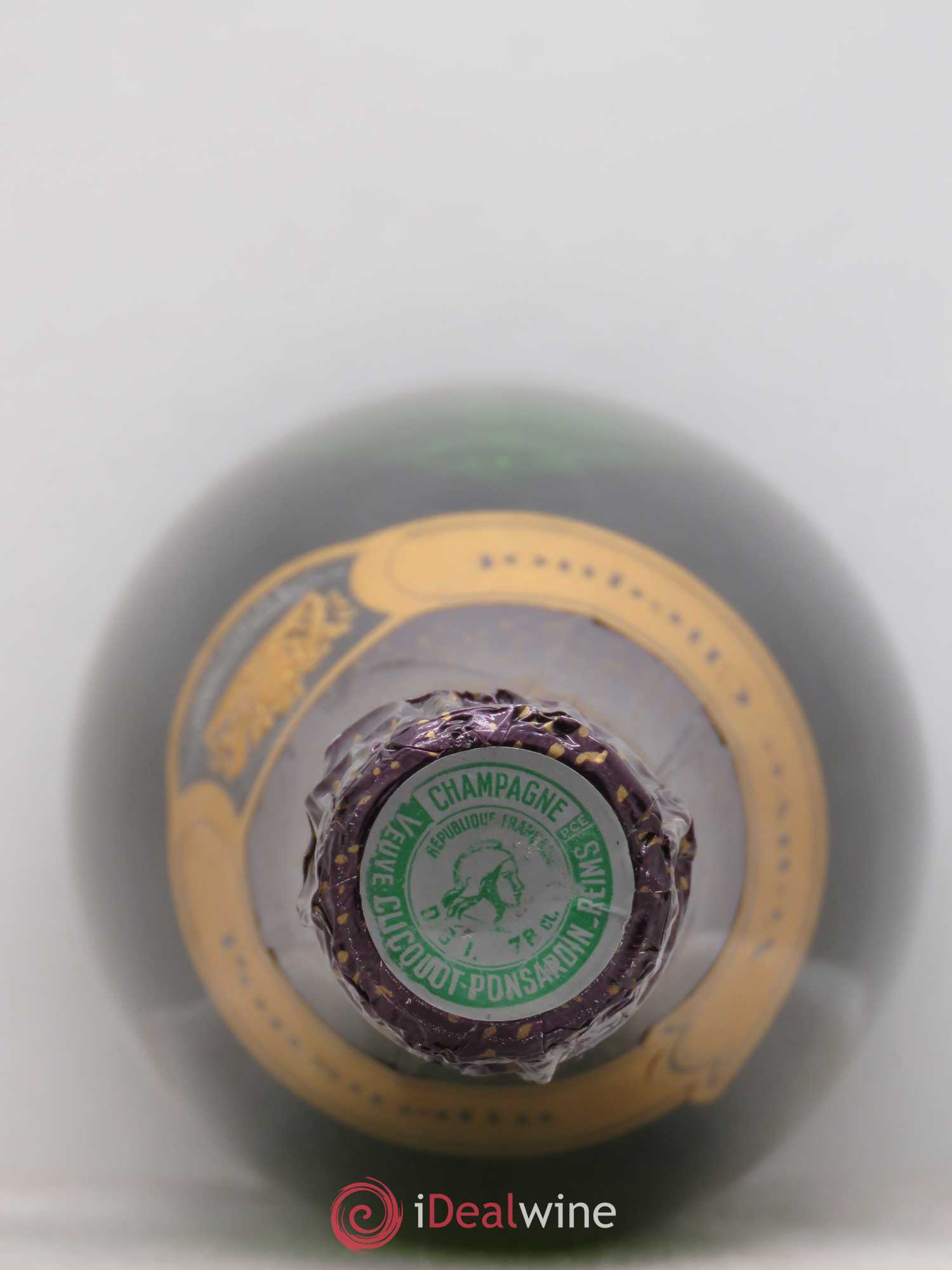 Brut Réserve Veuve Clicquot 1964 - Lot de 1 bouteille - 1