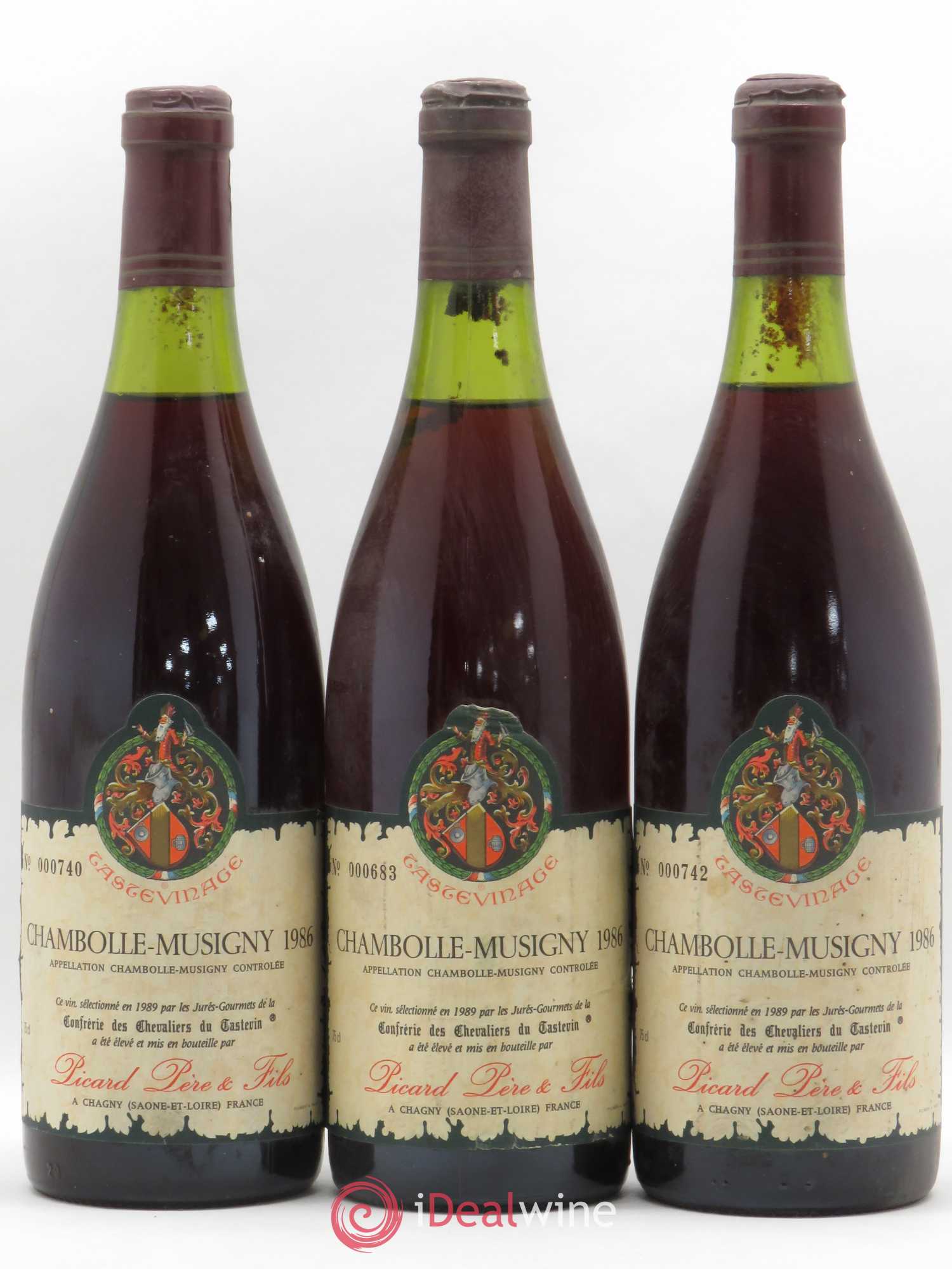 Chambolle-Musigny Picard Père & Fils Tastevinage 1986 - Posten von 3 Flaschen - 0