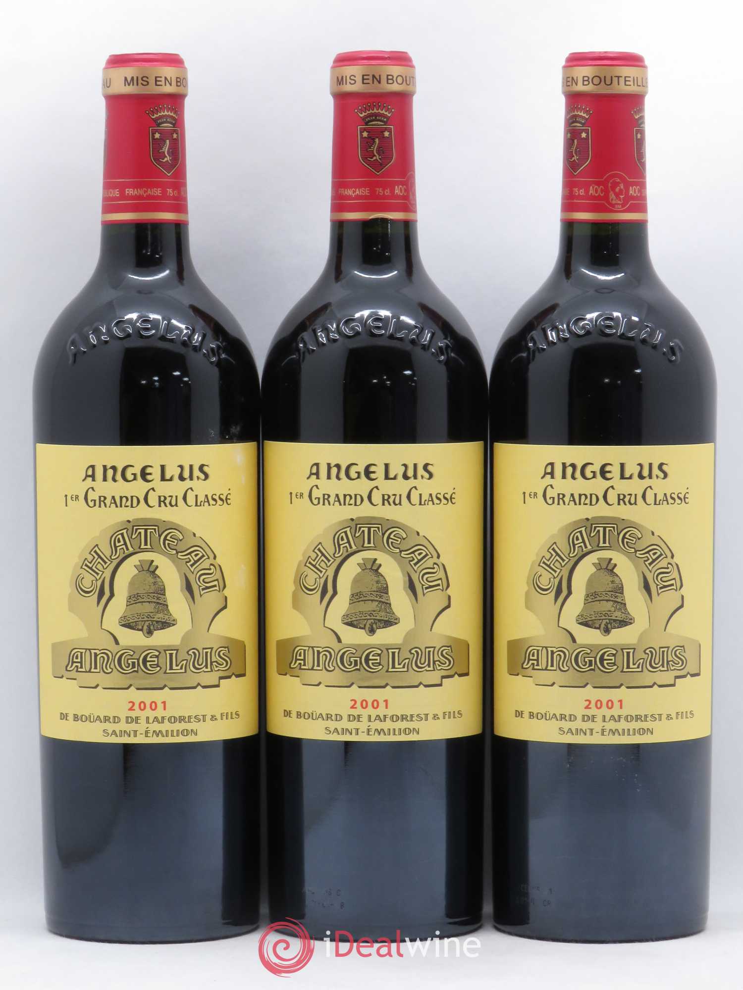 Château Angélus 1er Grand Cru Classé A 2001 - Lot de 3 bouteilles - 0