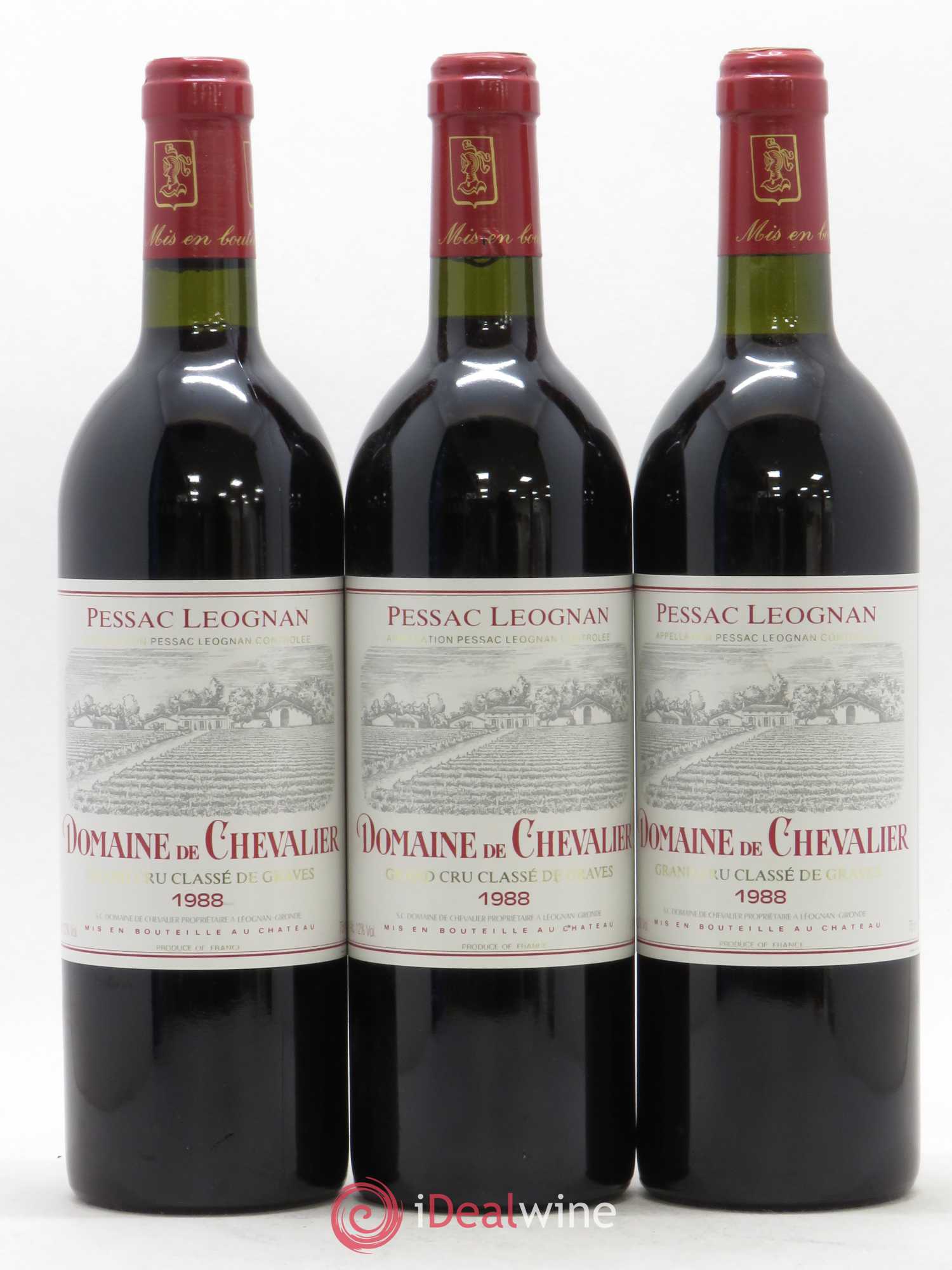Domaine de Chevalier Cru Classé de Graves 1988 - Lot de 3 bouteilles - 0